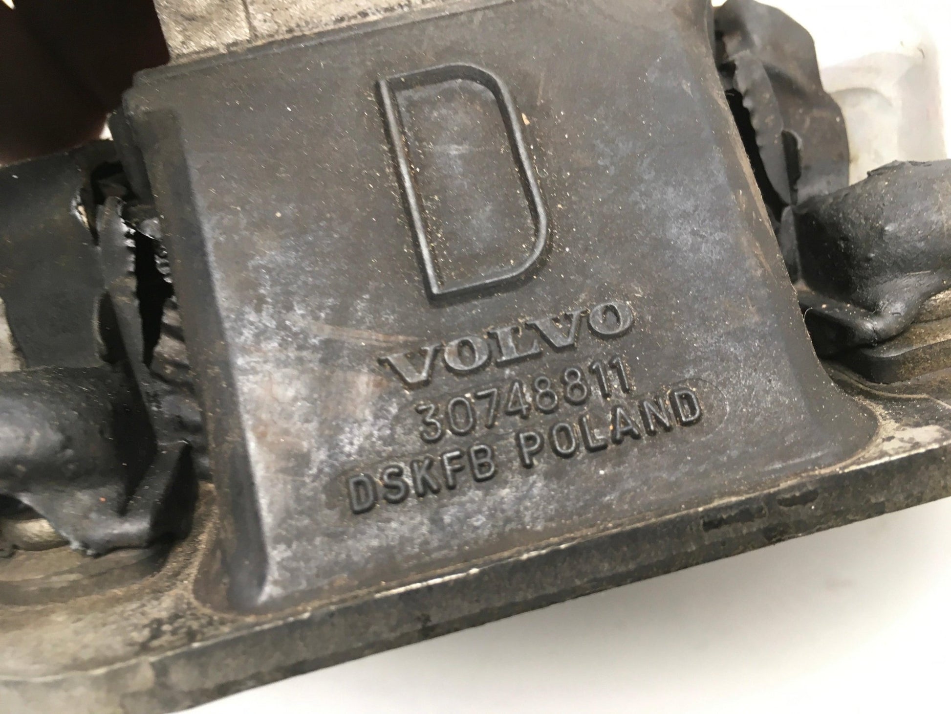 Soporte motor Volvo 30748811 - 30748811