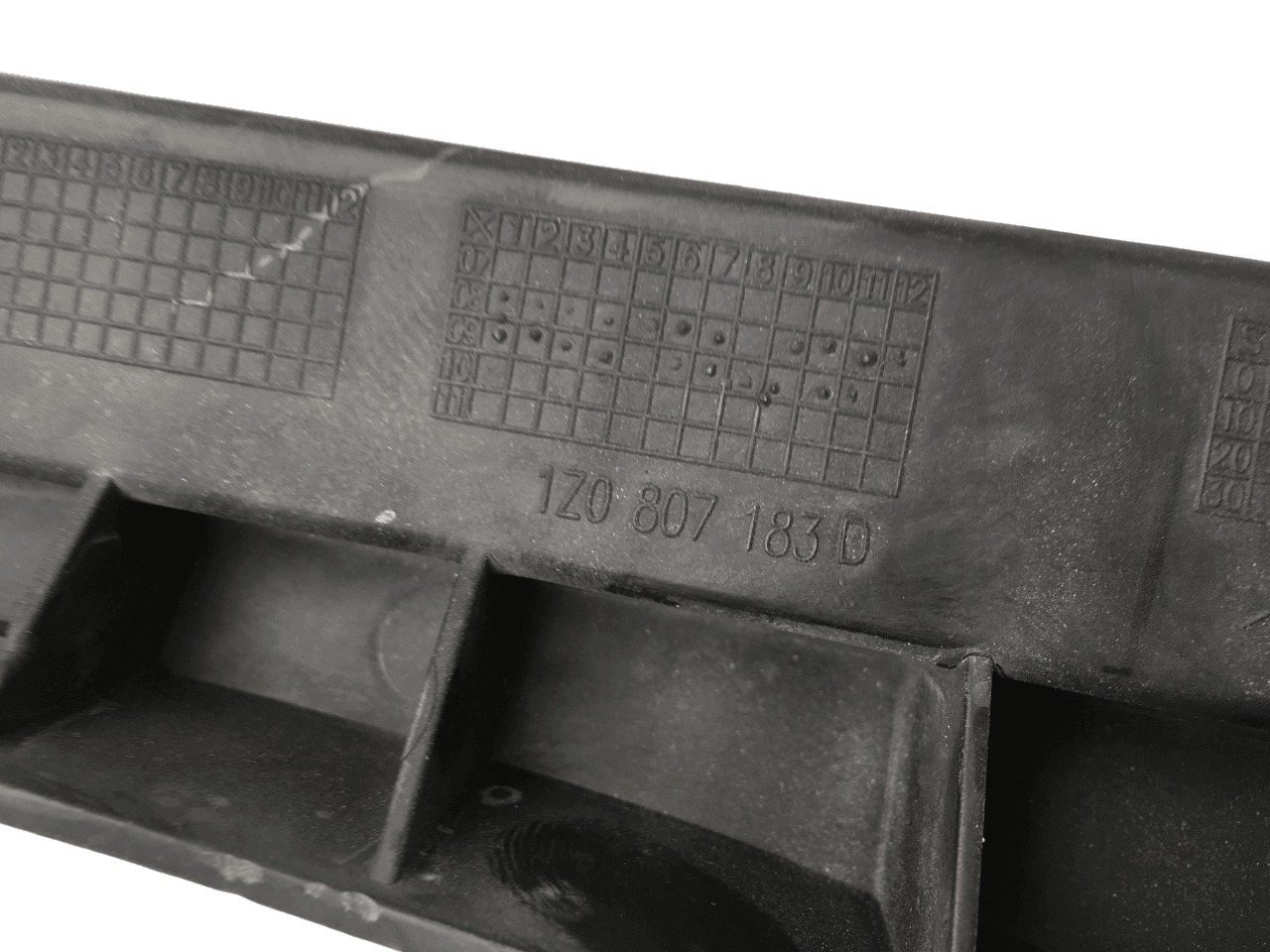 Soporte parachoques Skoda Octavia II - 1Z0807183D