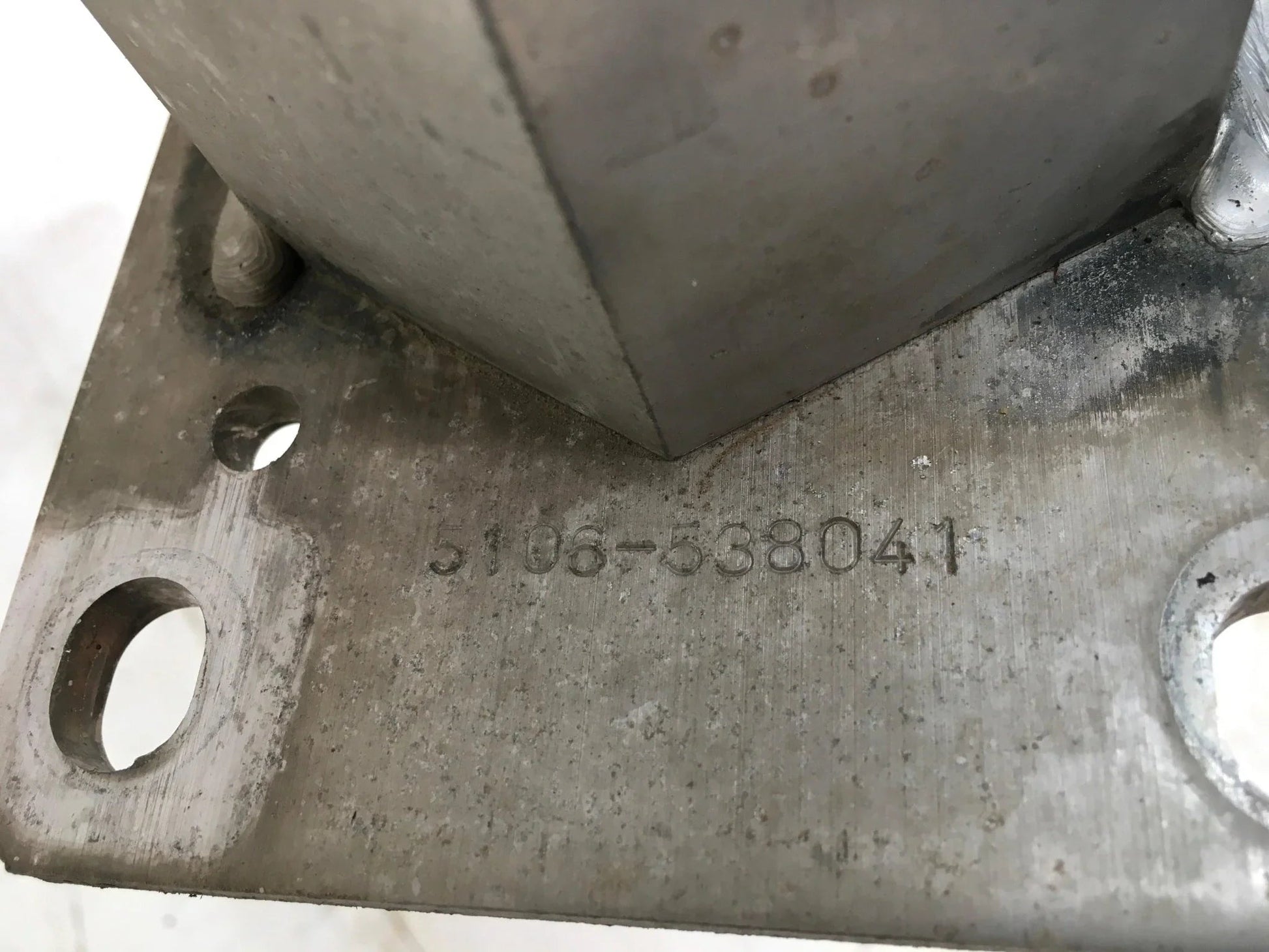Soporte paragolpes delantero Citroen C4 I 535395