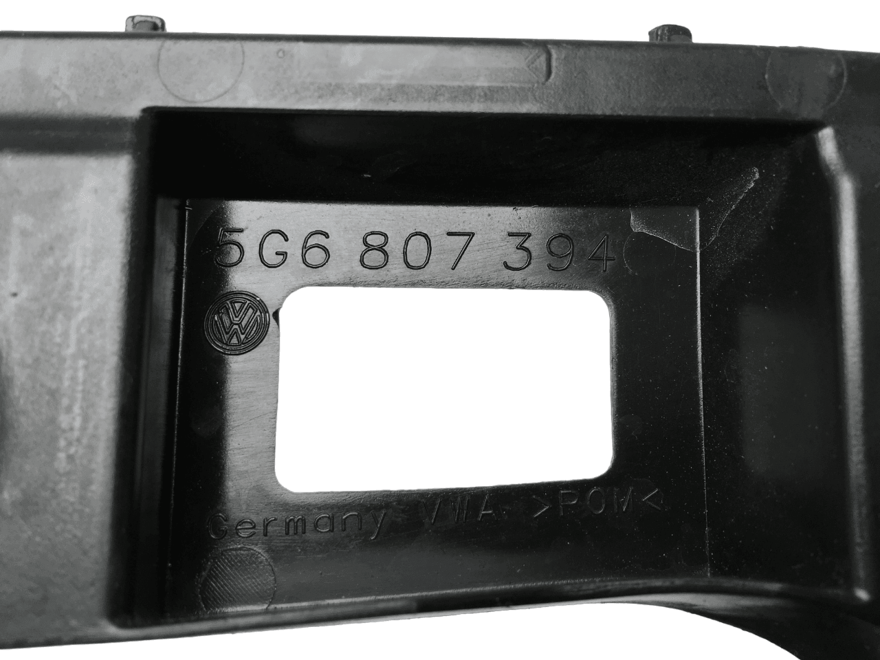 Soporte paragolpes tra VW Golf VI y VII - 5G6807394