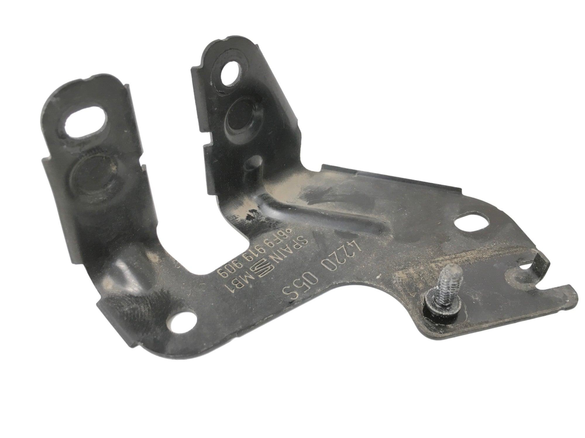 Soporte paragolpes trasero Seat Arona - 6F9919909