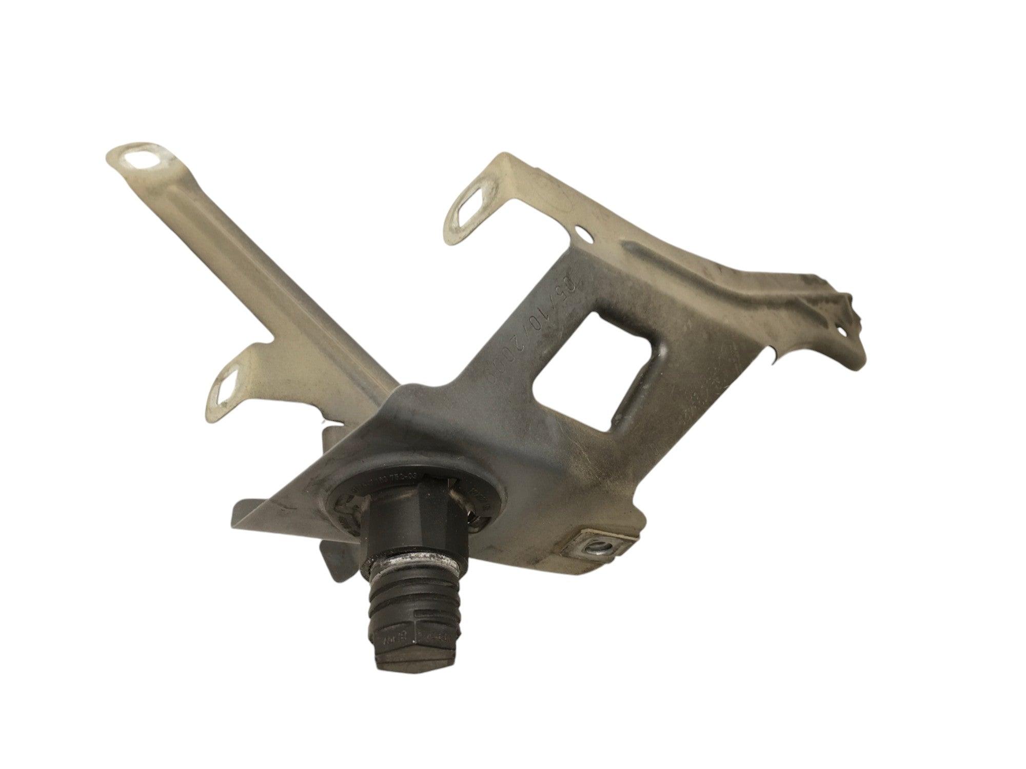 Soporte paso rueda del izq BMW F07 - 41357193421