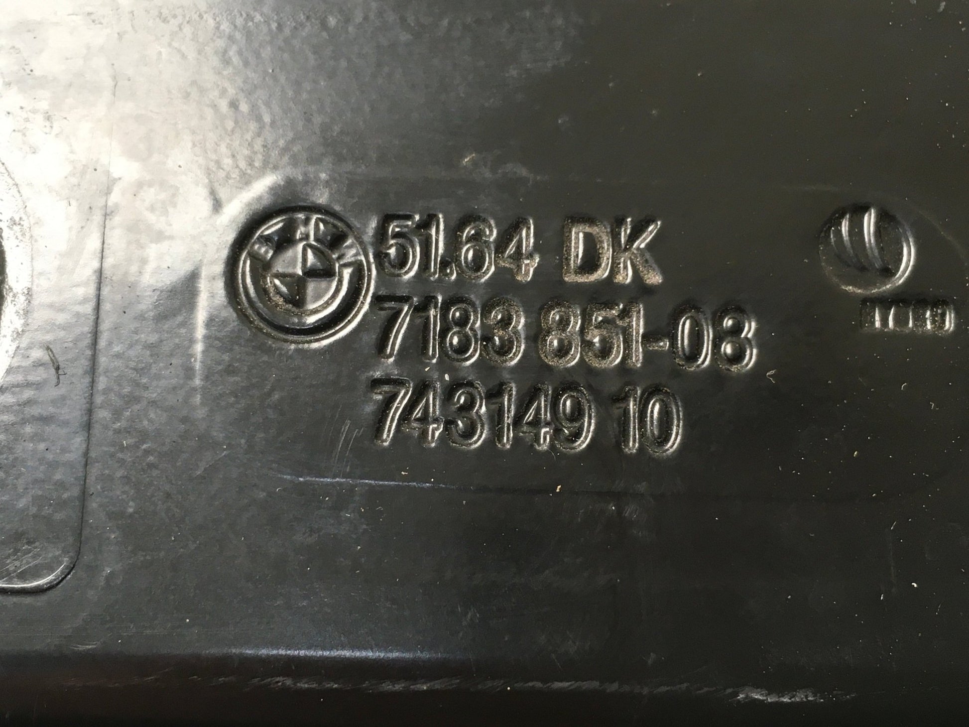 Soporte radiador BMW F01 F07 - 51647183851