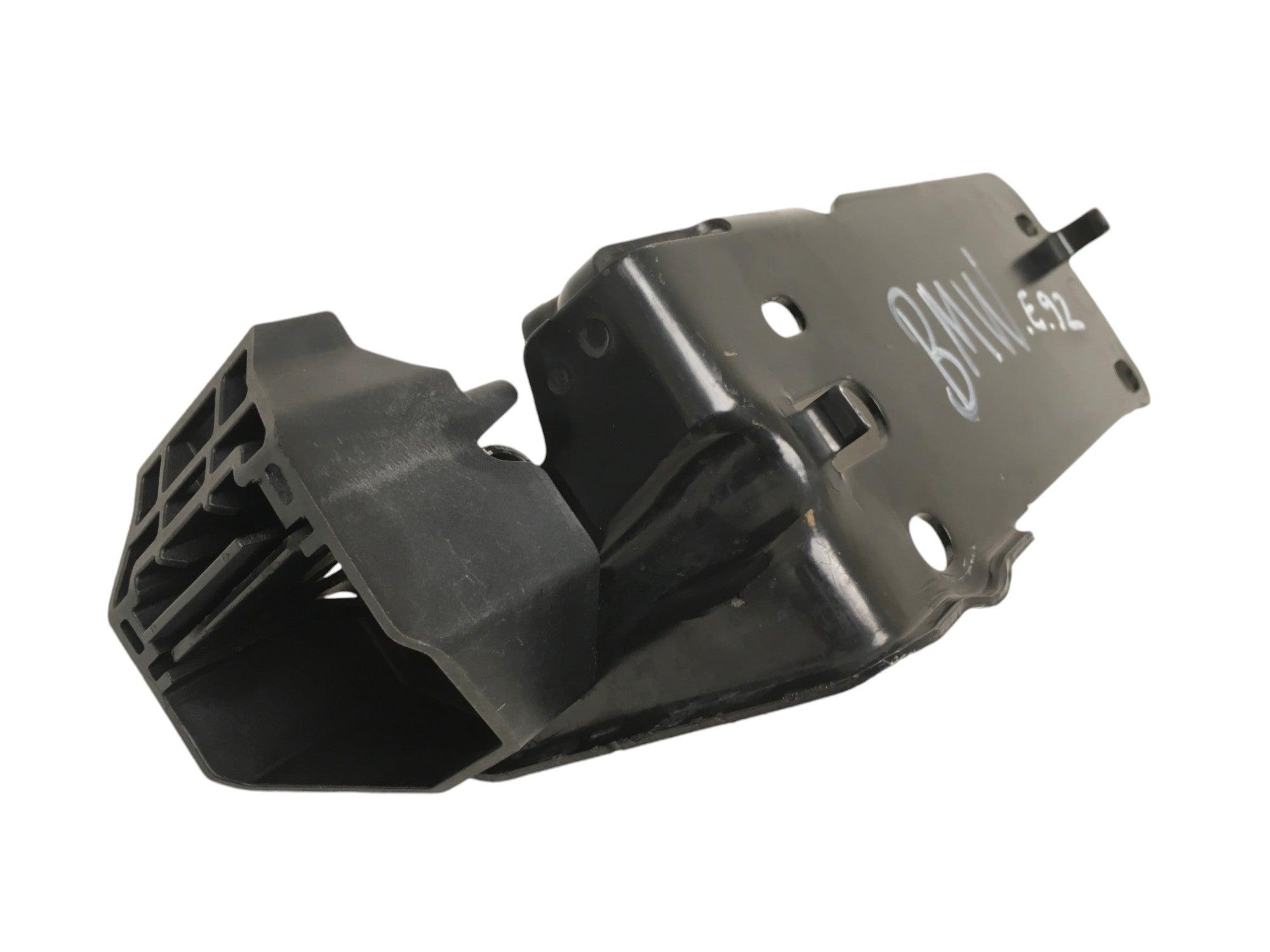 Soporte Radiador Dcho BMW E90 E91 - 51647117812