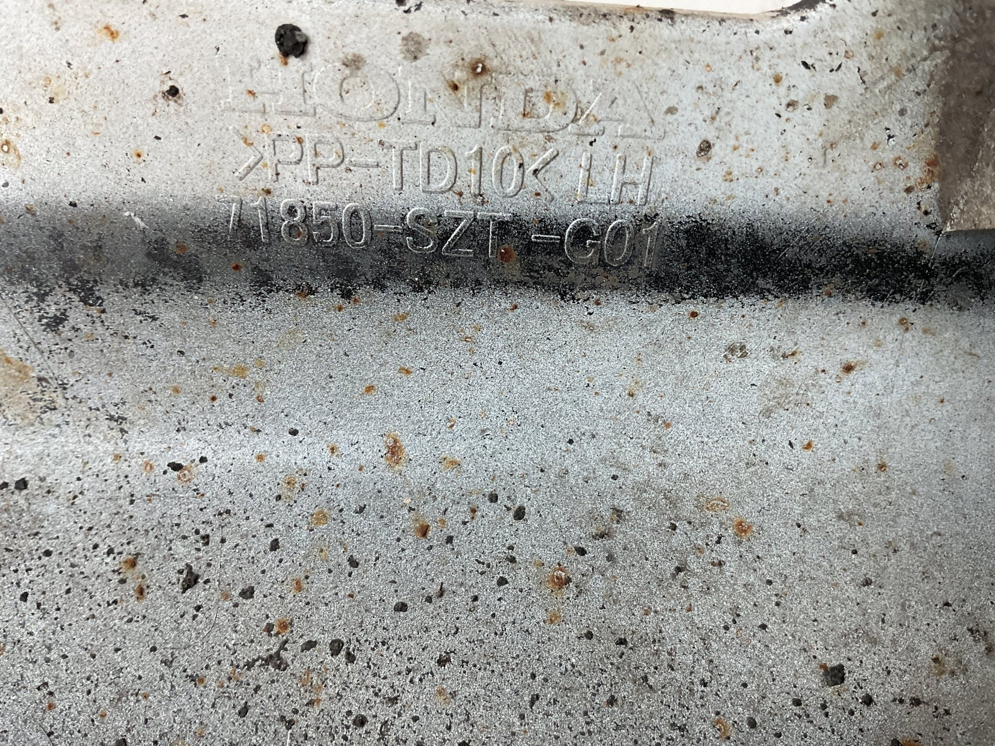 Talonera izquierda Honda CR - Z 2010 - 2016 - 1850SZTG01