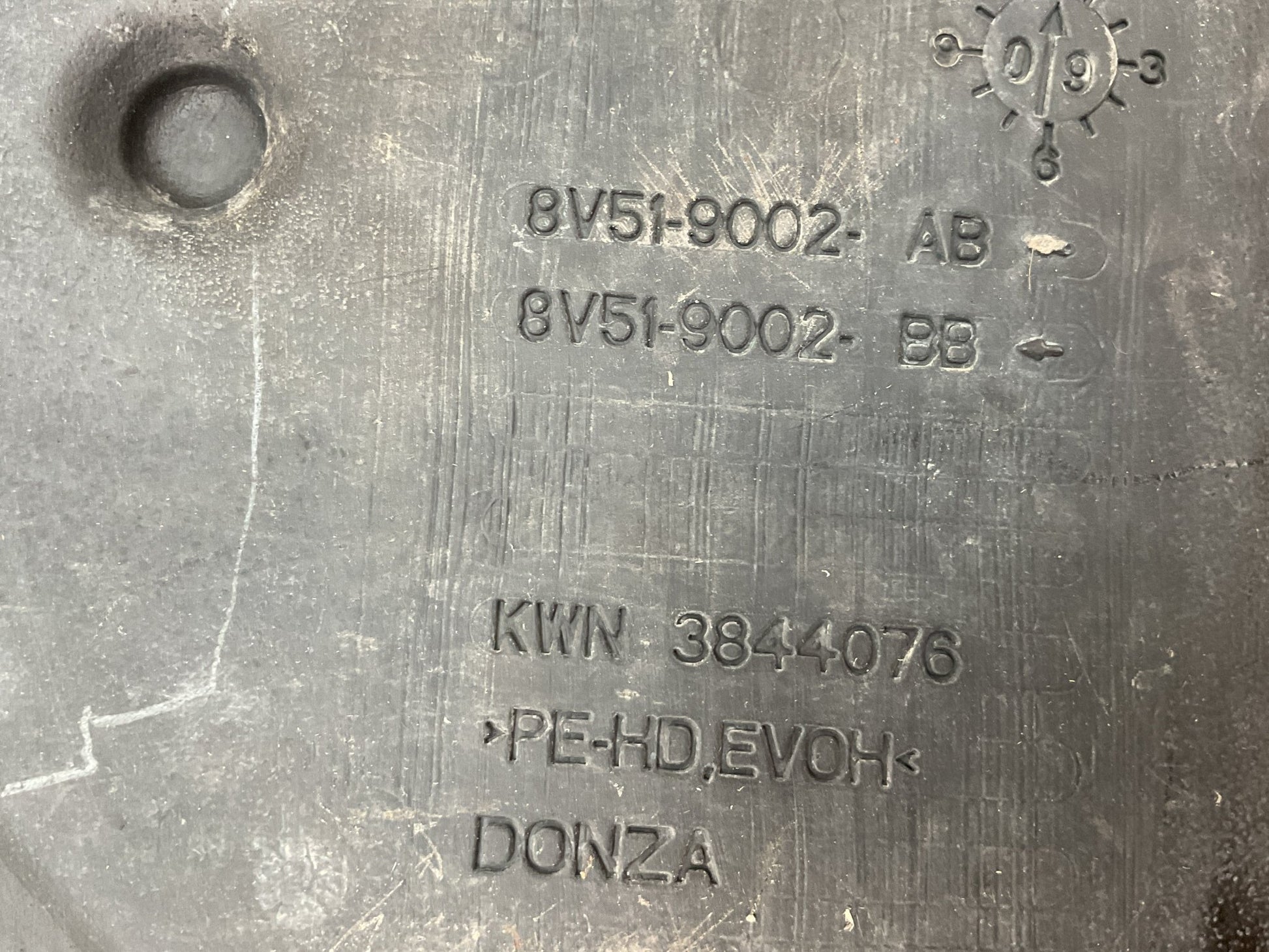 Tanque Combustible Ford Fiesta VI 2008 - 2017 - 8V519002AB