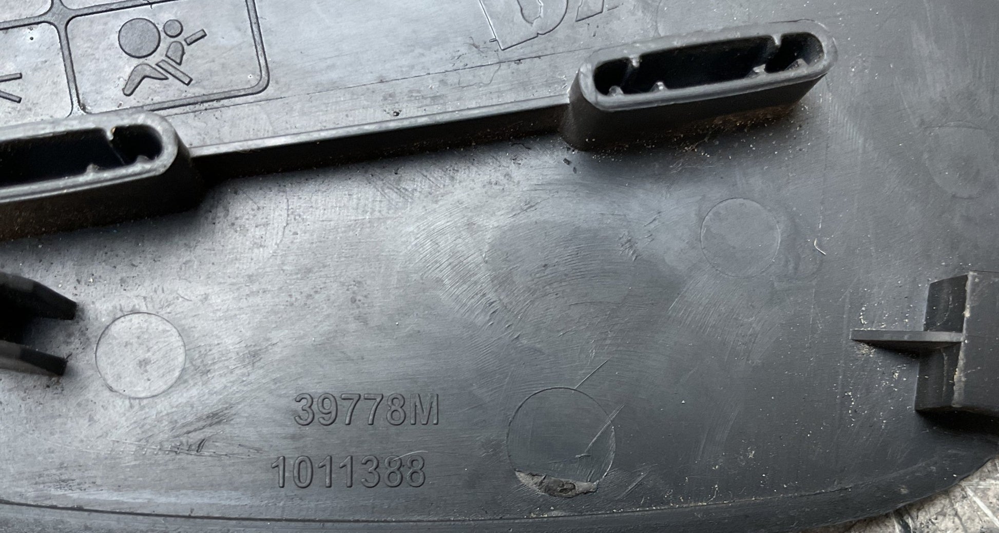 Tapa Caja fusibles Renault 8200735470 - 8200735470