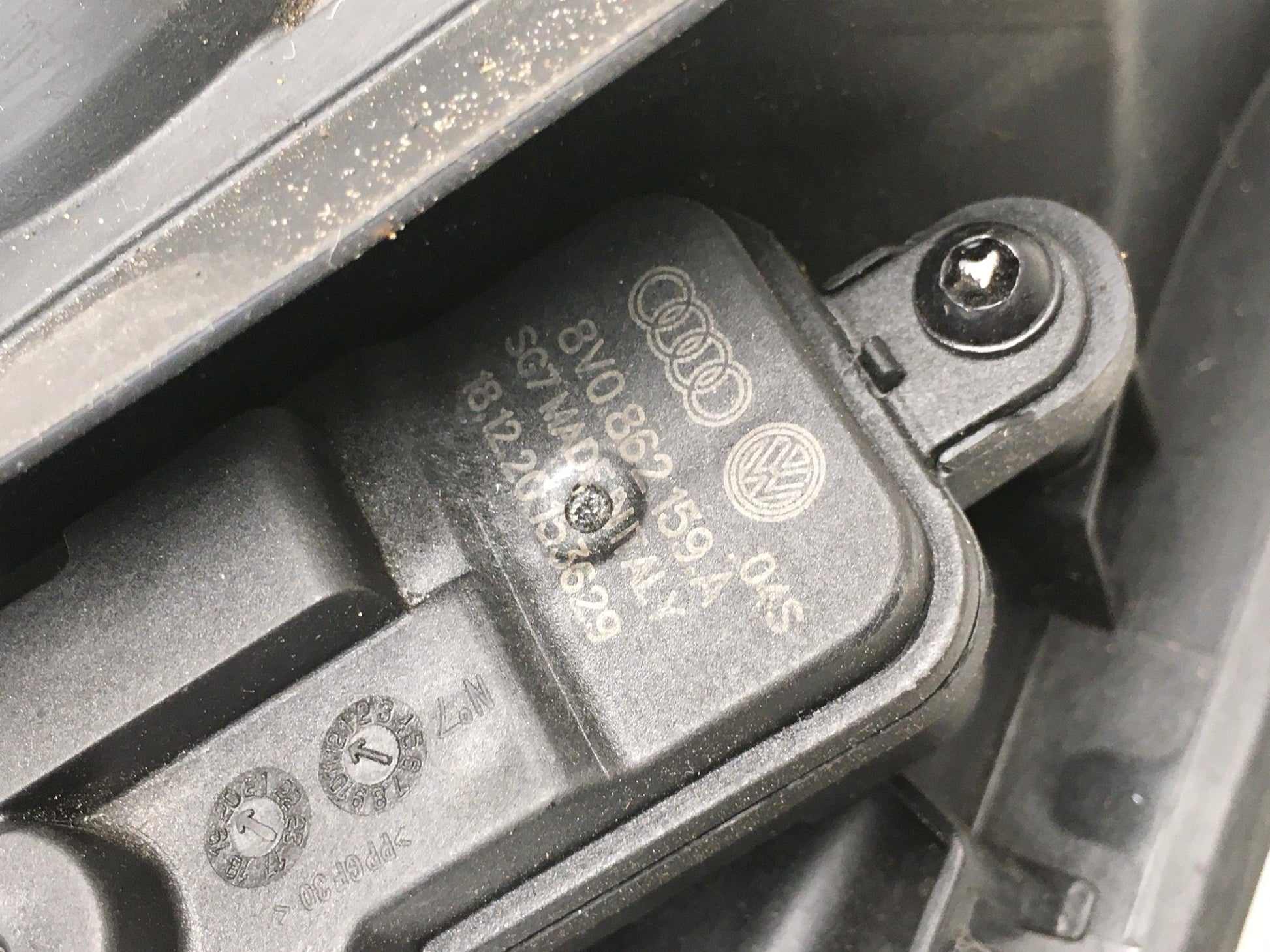 Tapa Combustible Cupra Formentor KM - 04E010012R