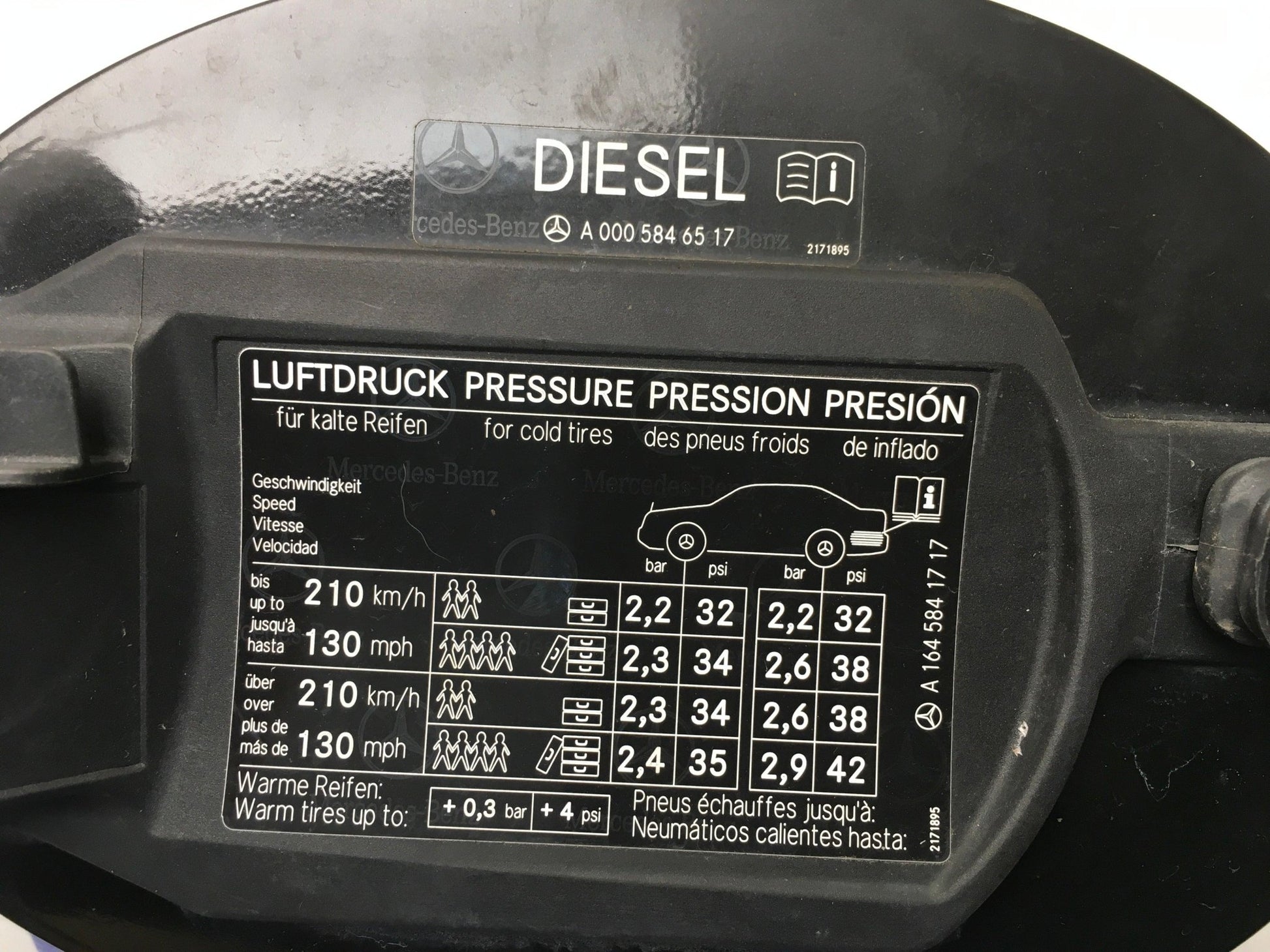 Tapa Combustible Mercedes ML W164 - A1646300767