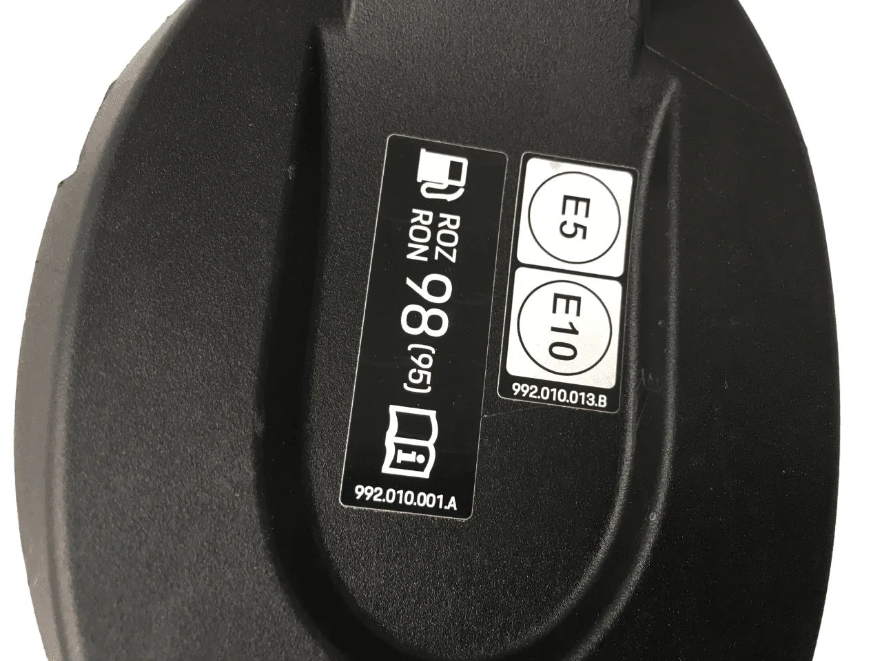 Tapa deposito combustible Porsche 992
