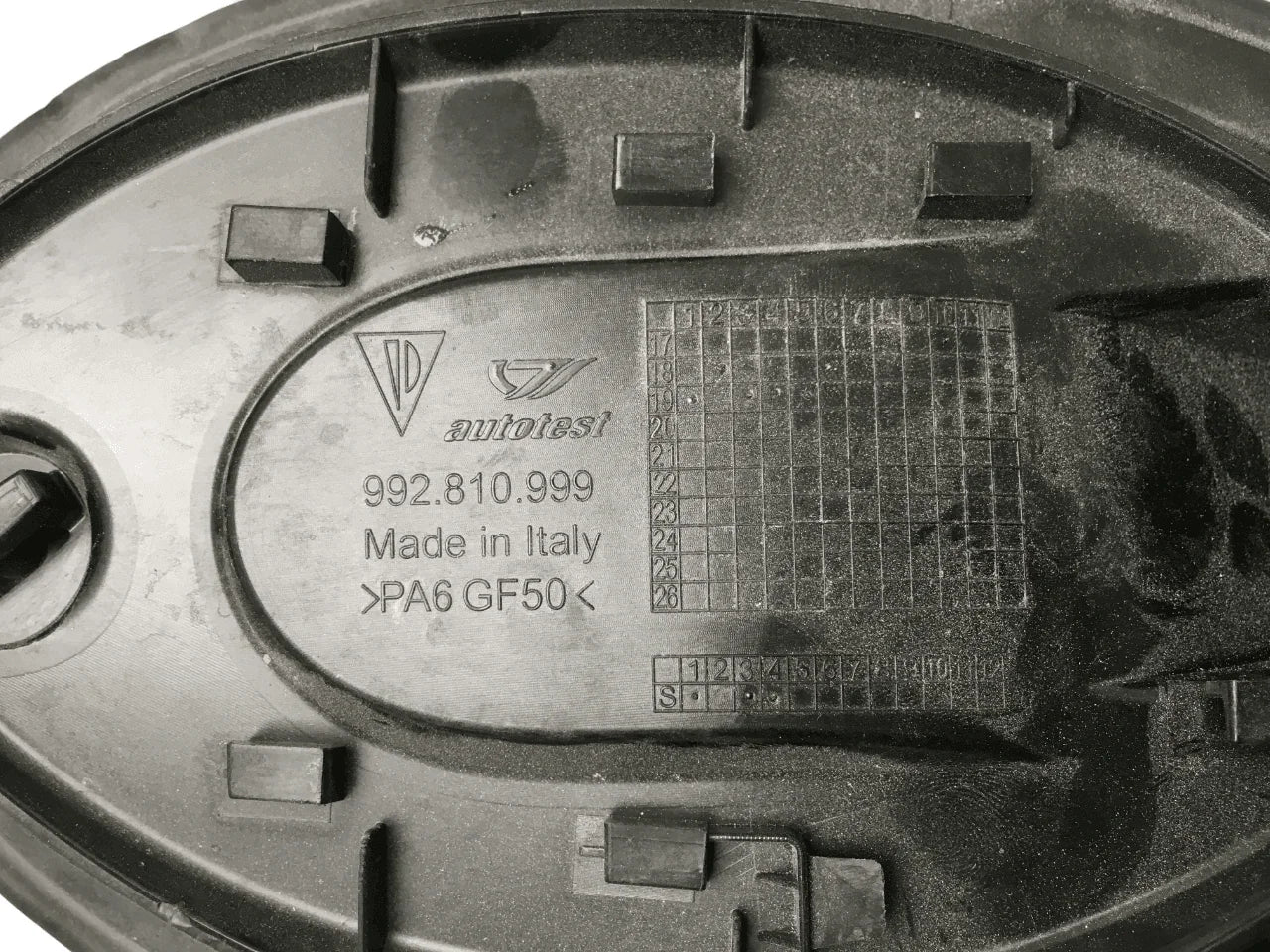 Tapa deposito combustible Porsche 992