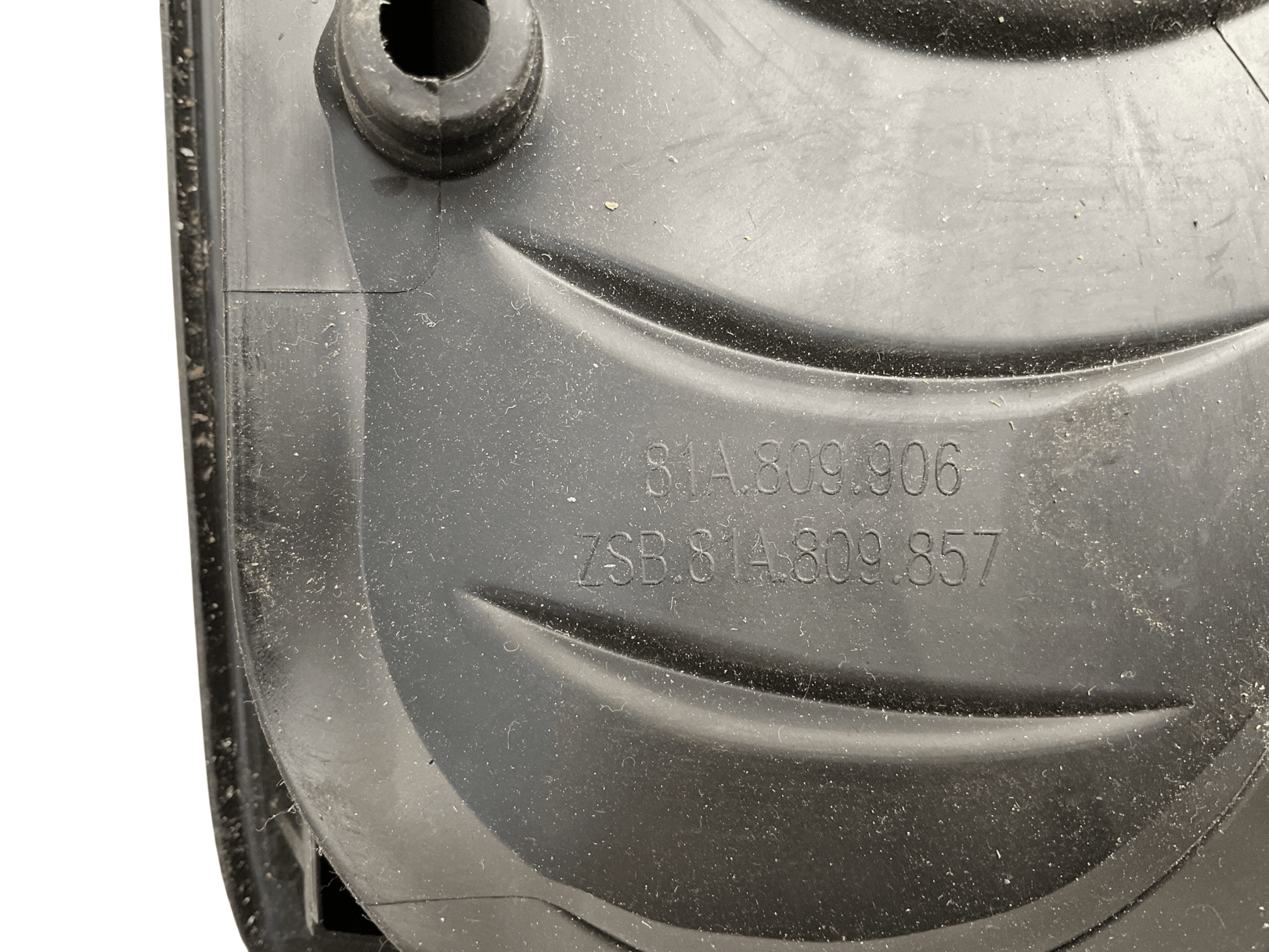 Tapa ext combustible Audi Q2 16-24 - 81A809906