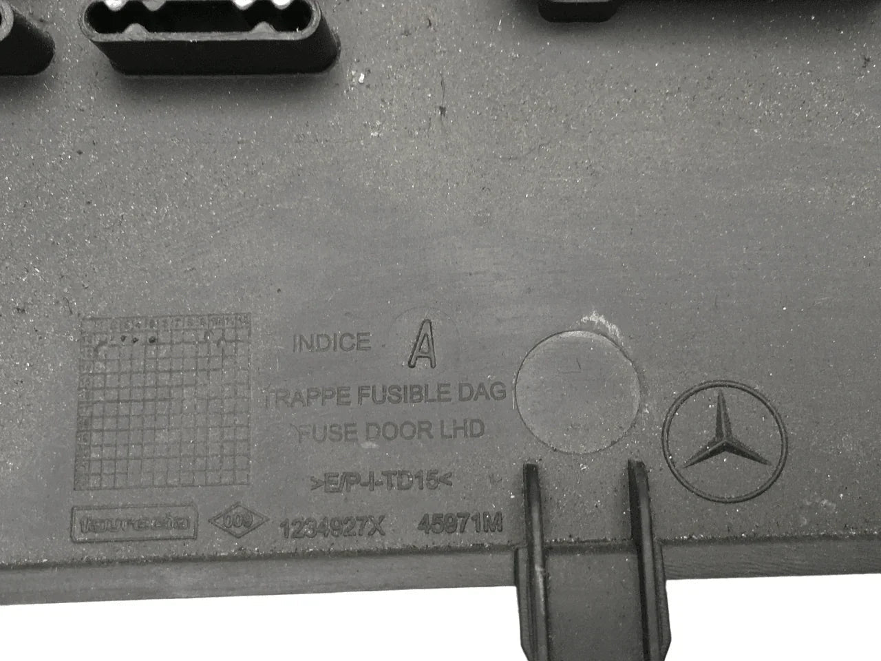 Tapa fusibles Mercedes Citan w415