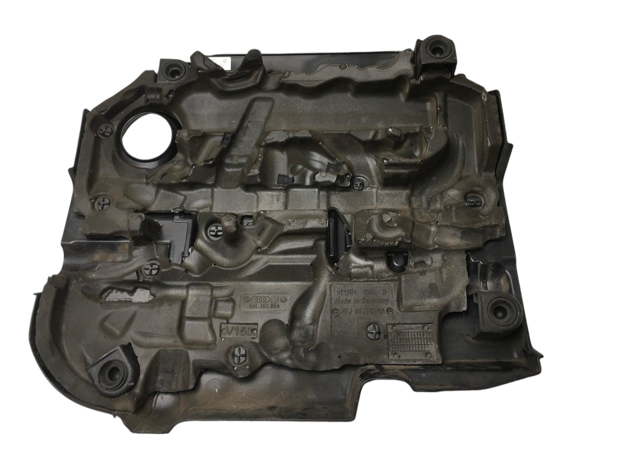 Tapa Motor Audi Q3 8U / A3 8V - 04L103954