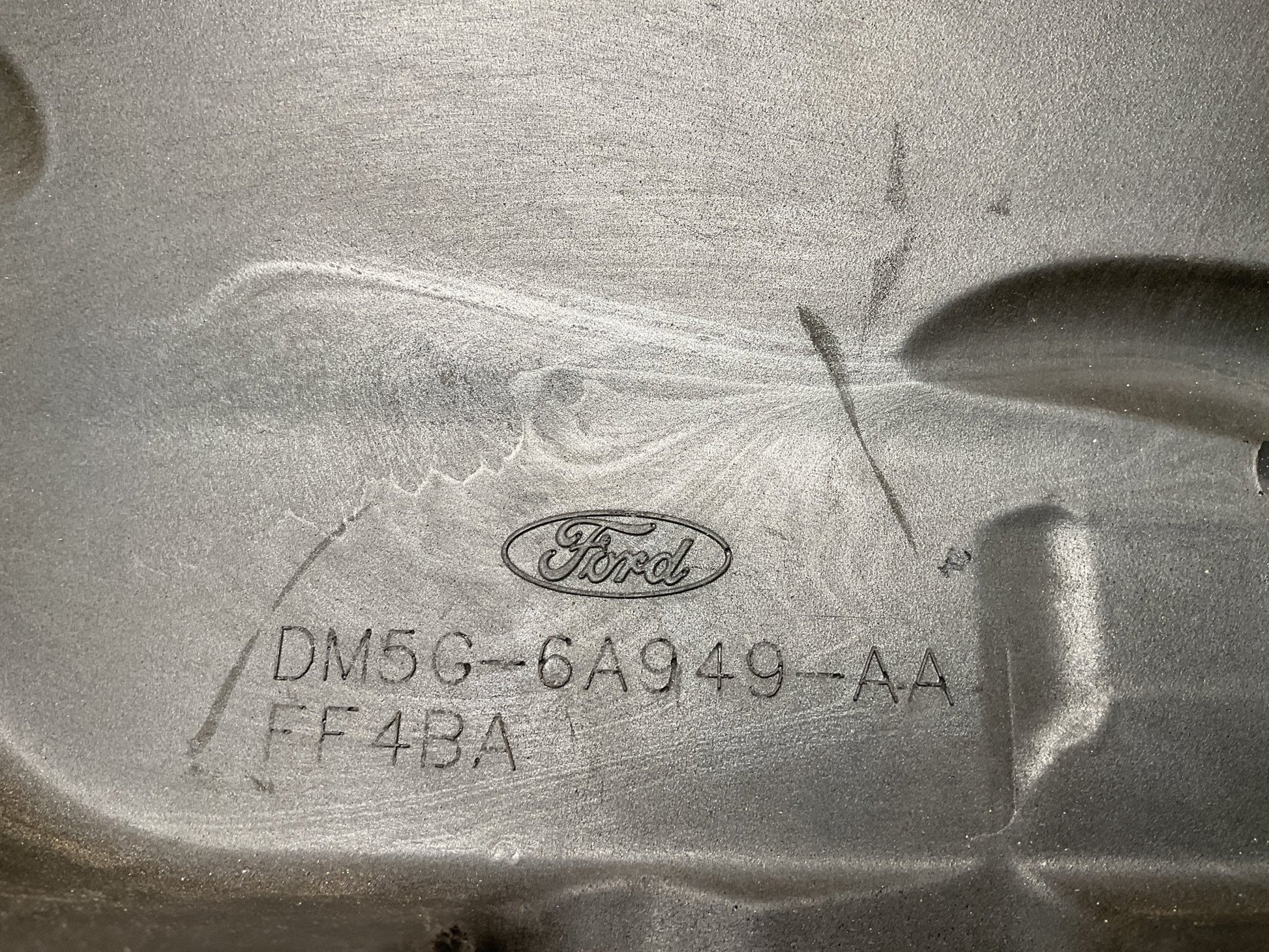 Tapa Motor Ford C - Max 2010 - 2019 - DM5G6A949AA