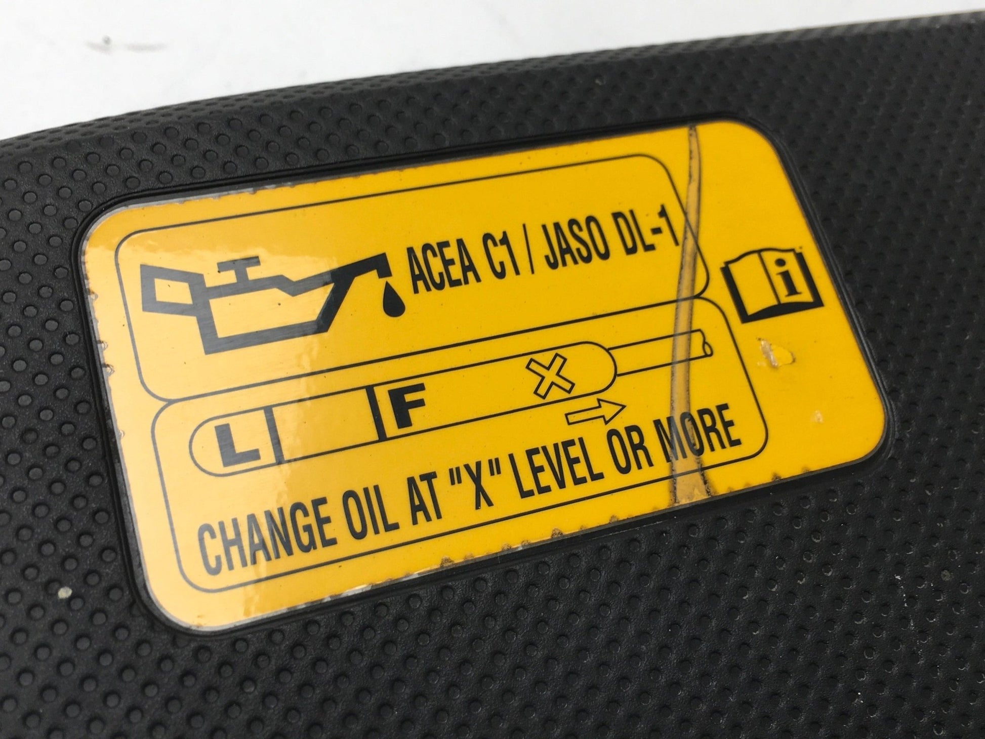 Tapa motor Mazda 2.2 MZR - CD - R2AX10230