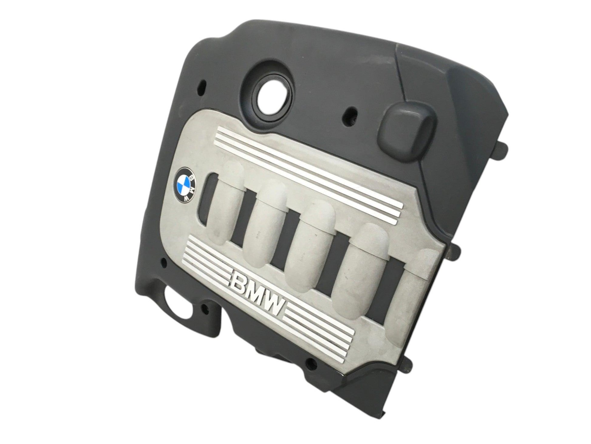Tapa Motor para BMW E83 E61 - 11147796091