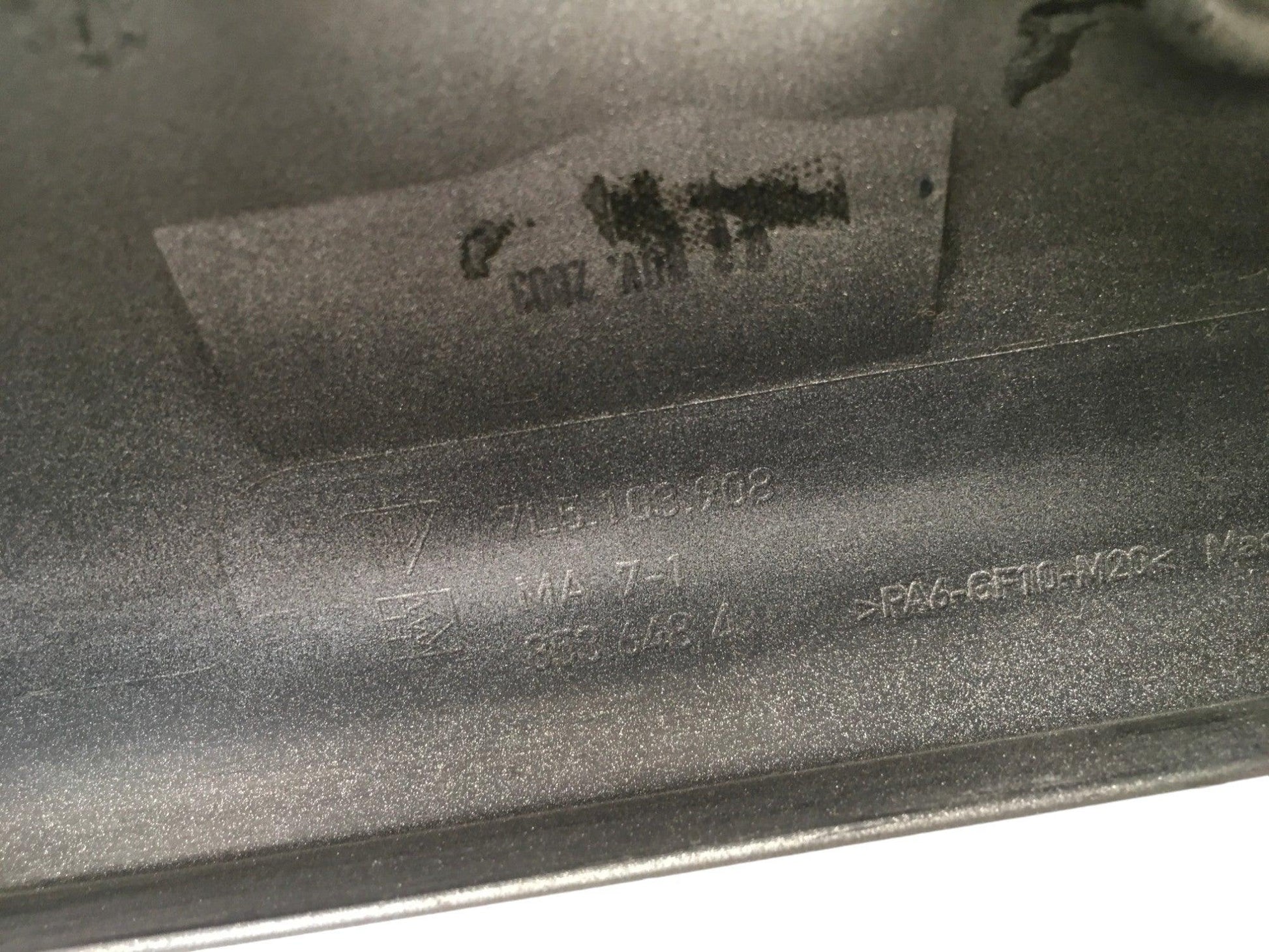 Tapa Motor Porsche Cayenne 9PA - 7L5103908