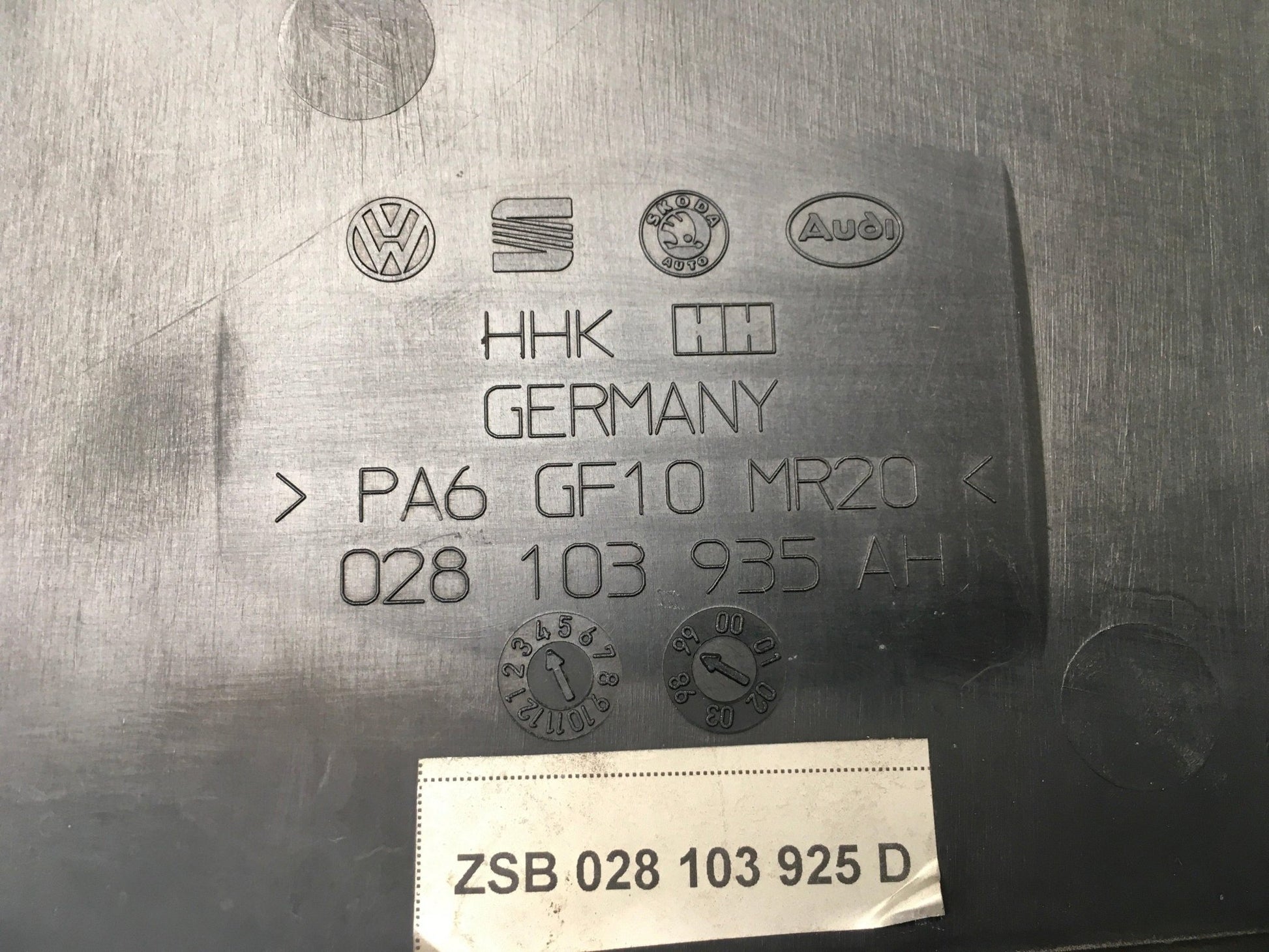 Tapa motor SDI - 028103935AH