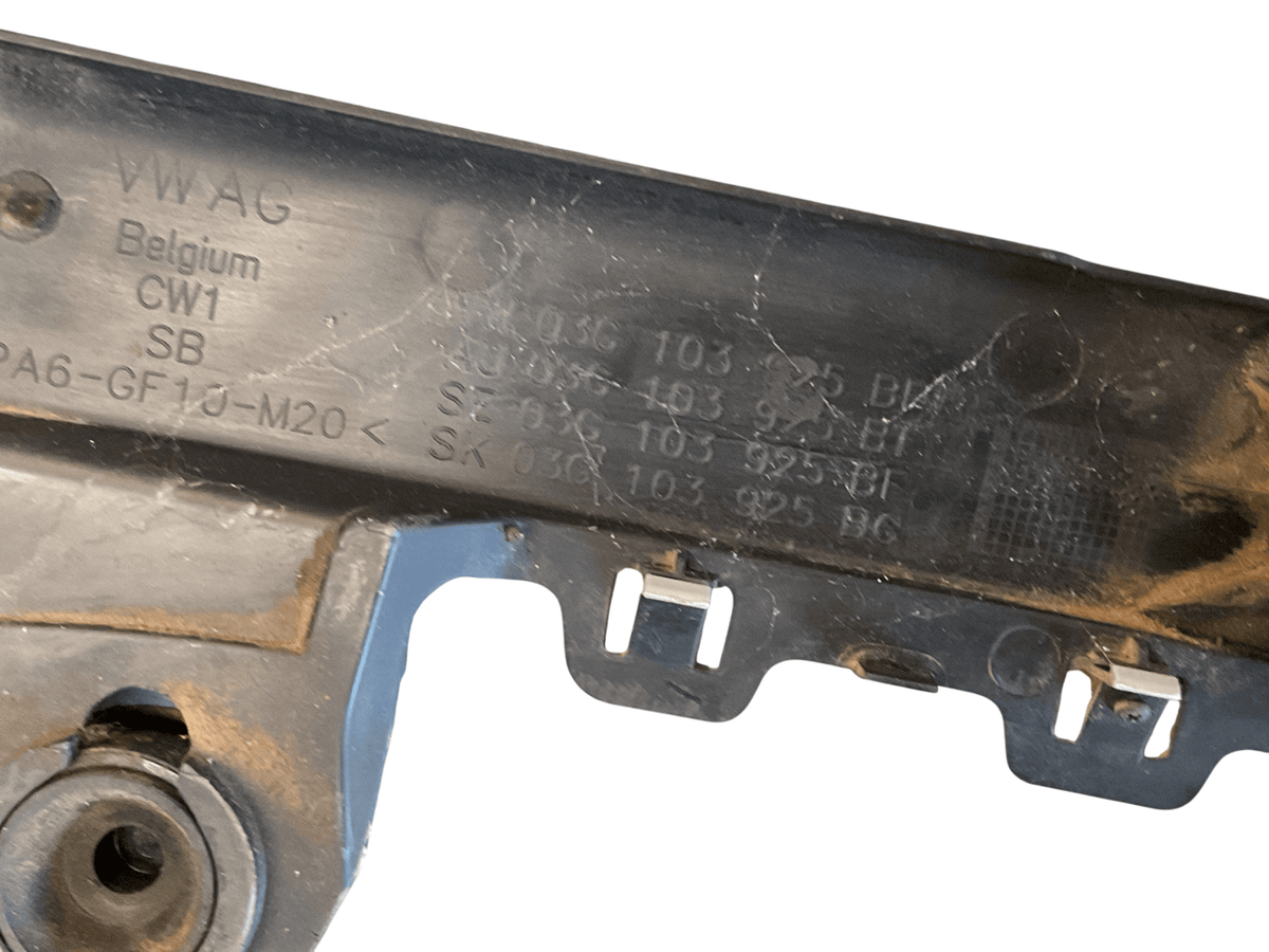 Tapa motor VW Passat B6 (3C2) 05-10 - 03G103925BC