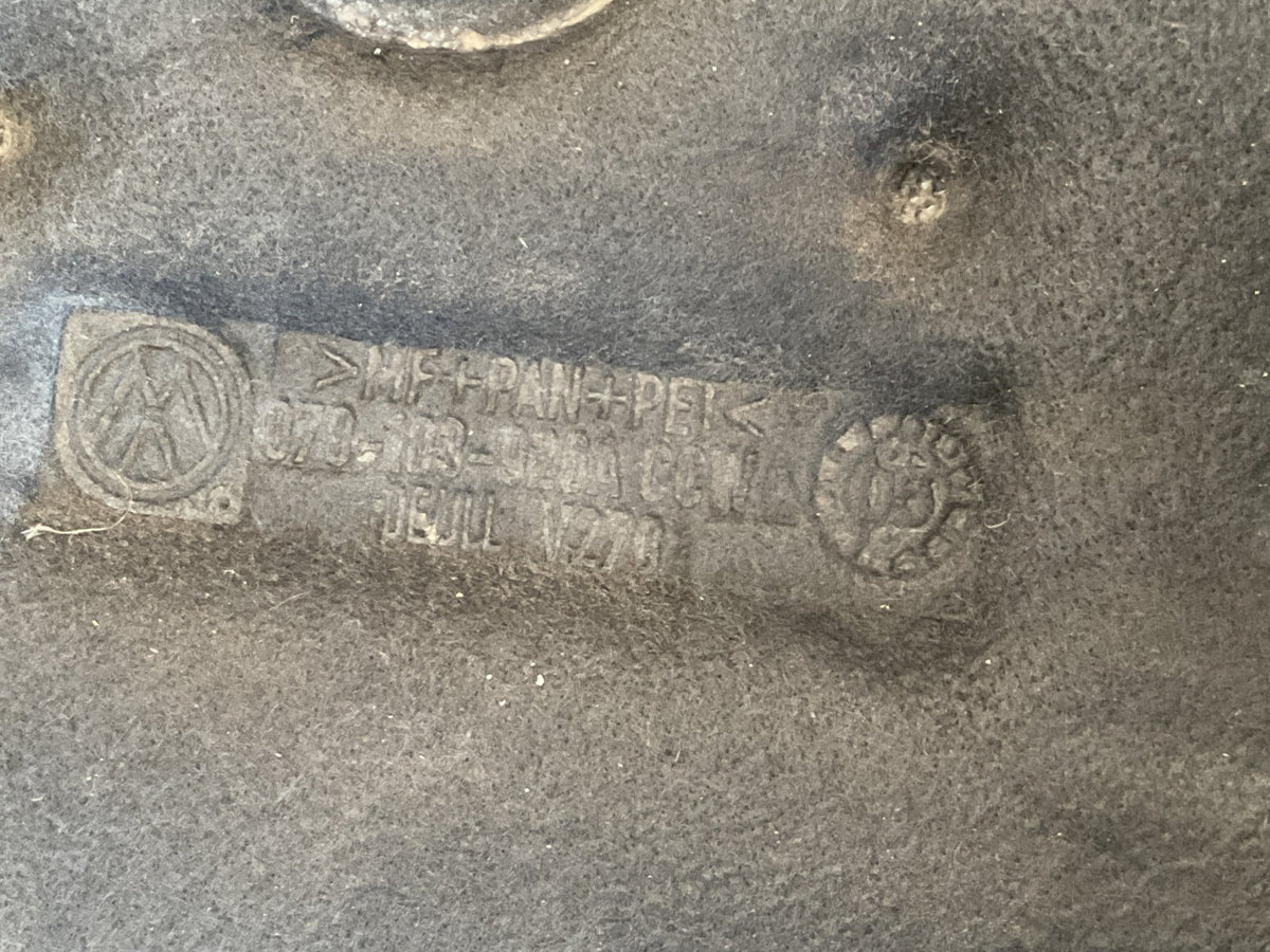 Tapa motor VW Touareg 02-10 - 070103926A