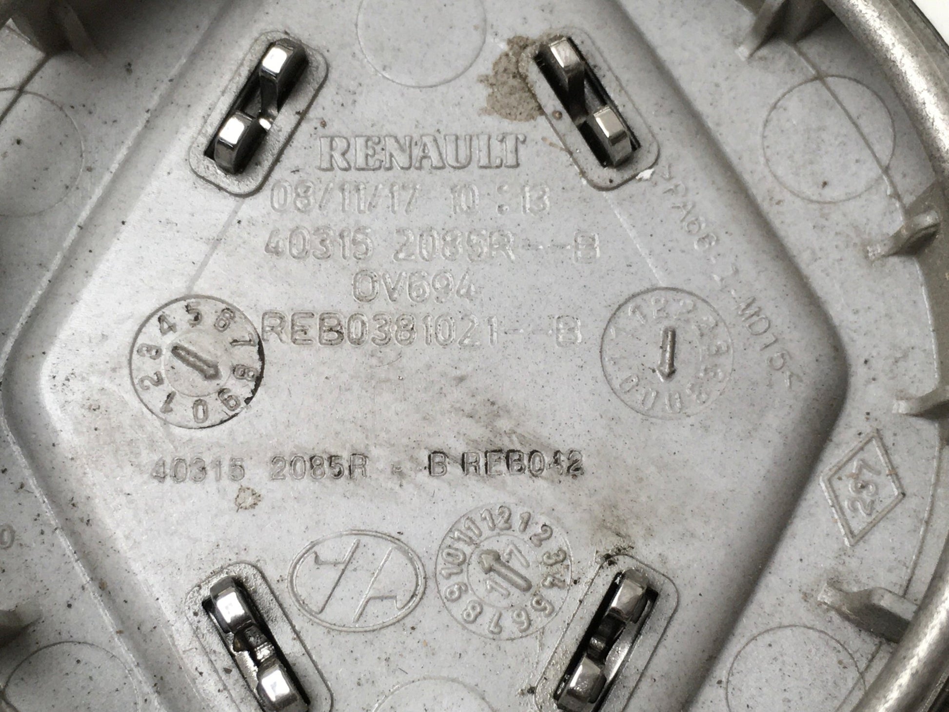 Tapacubos Renault 403152085R - 403152085R