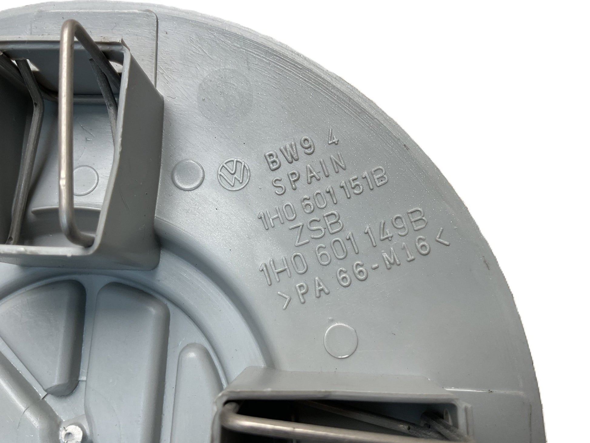 Tapacubos VW Golf III 92-99 - 1H0601151B
