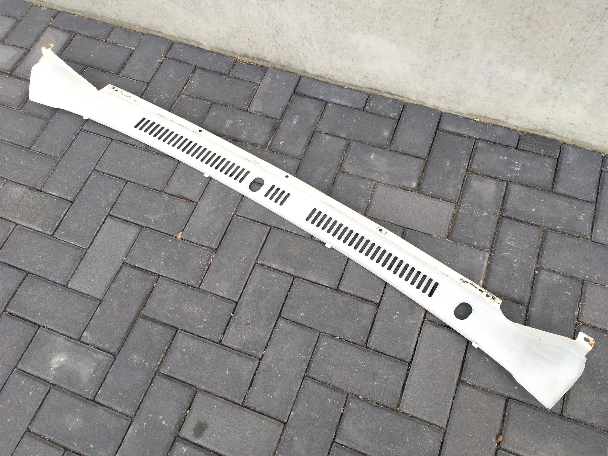 Torpedo Nissan Patrol 260 - 66812C6060