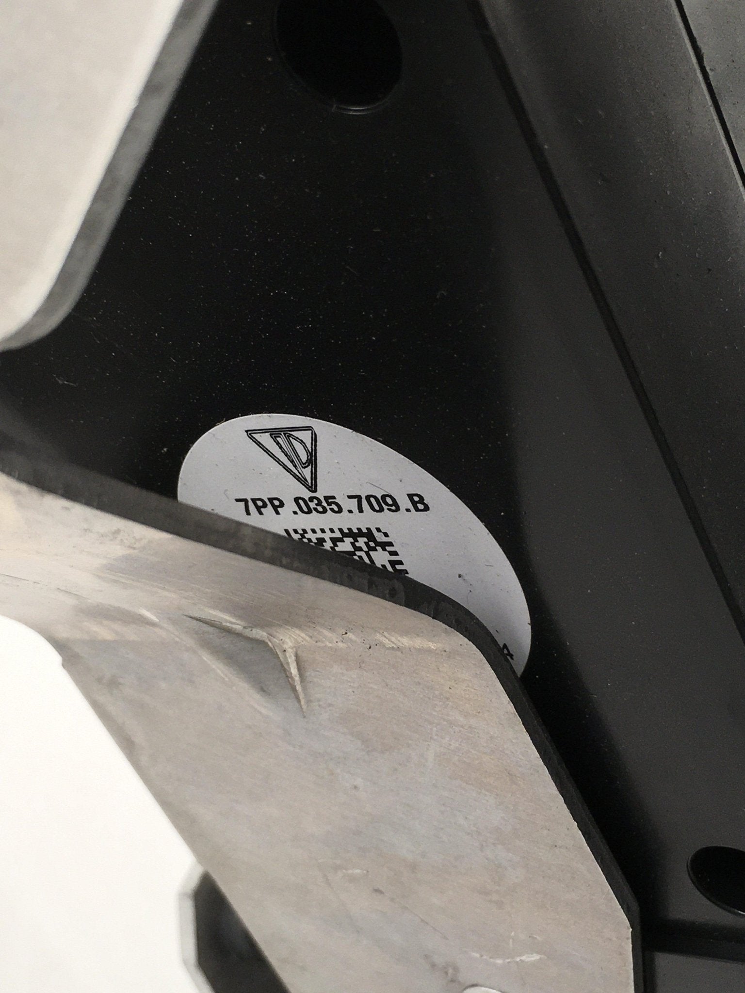 Travesaño Salpicadero Porsche 992 - 992857011