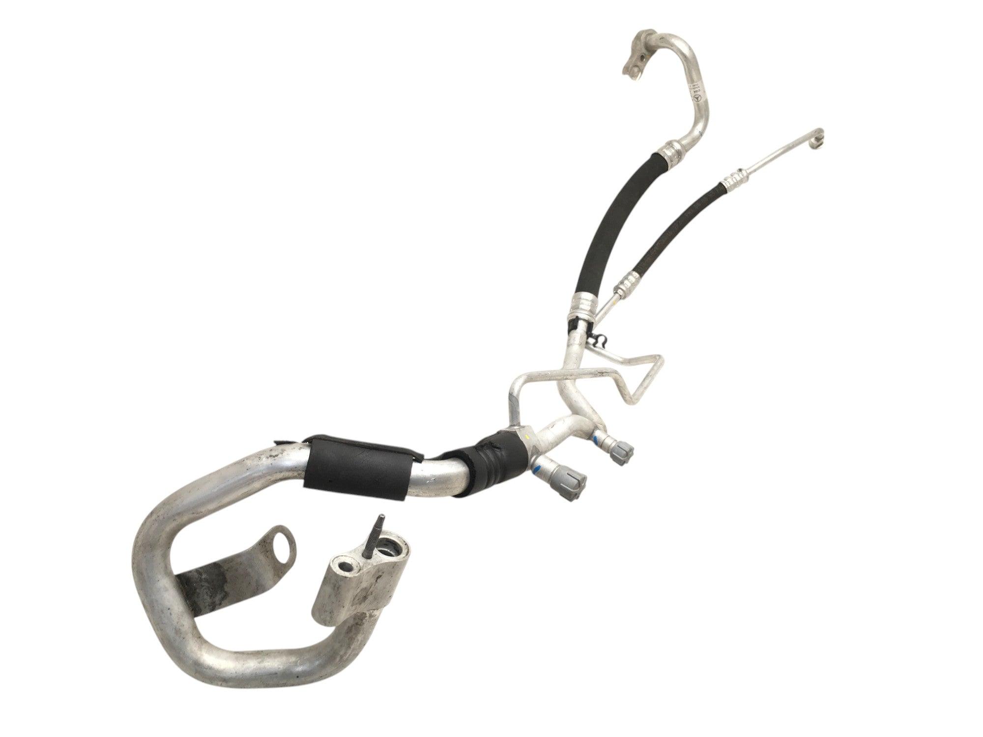 Tubo A/C Mercedes C205 - 2058305604