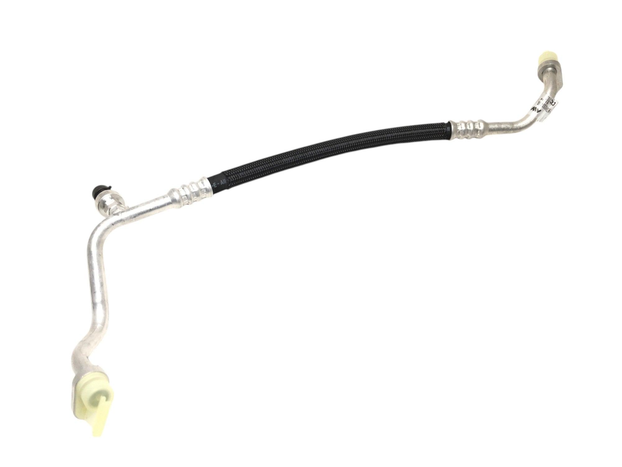 Tubo A/C Mercedes W415 - 924901043R