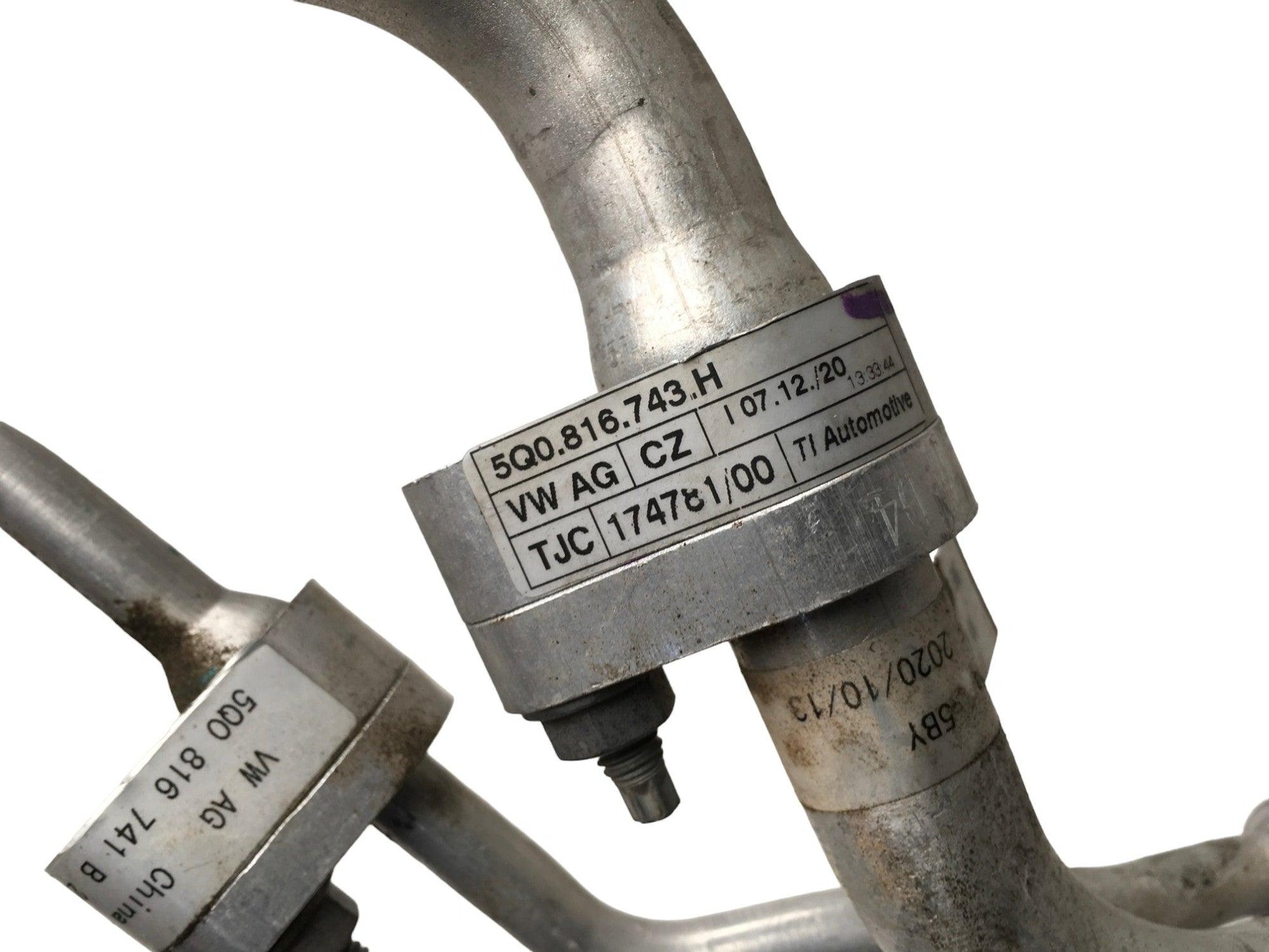 Tubo A/C VW 5Q0816741B - 5Q0816743H