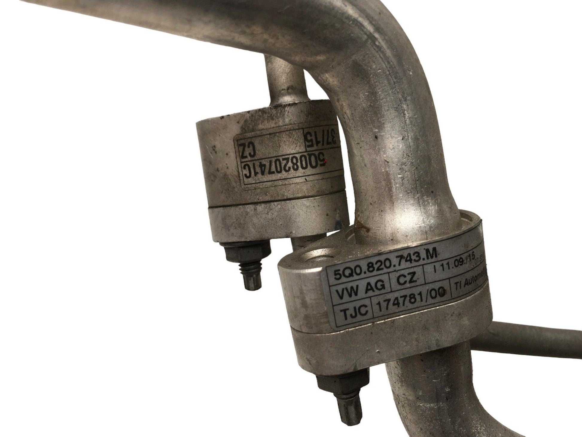 Tubo A/C VW 5Q0820743M - 5Q0820743M