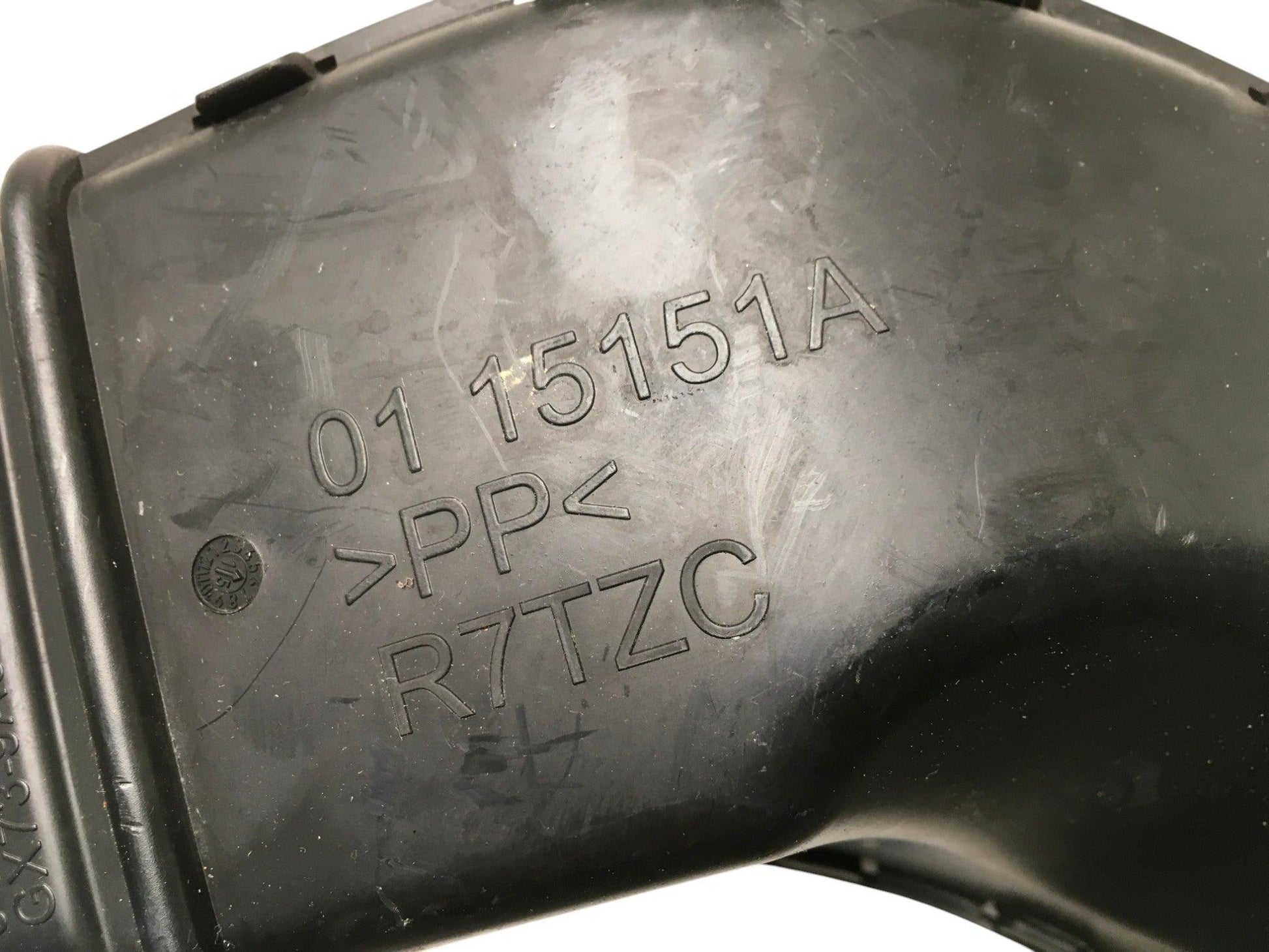 Tubo admision Jaguar XE - GX739A675FB