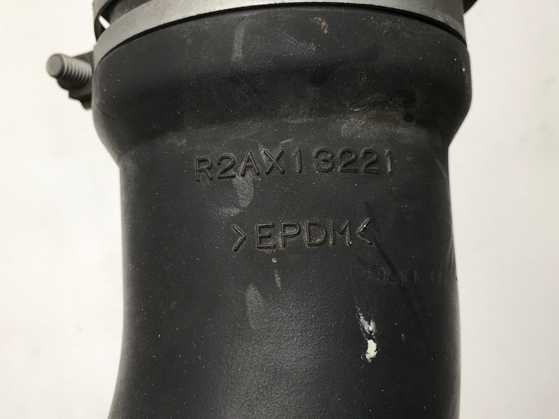 Tubo admision Mazda CX - 7 - B2AX13221