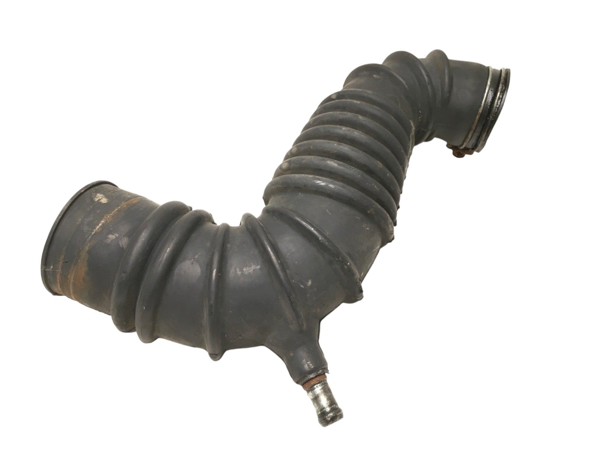 Tubo admision Mitsubishi Pajero I - MD050160