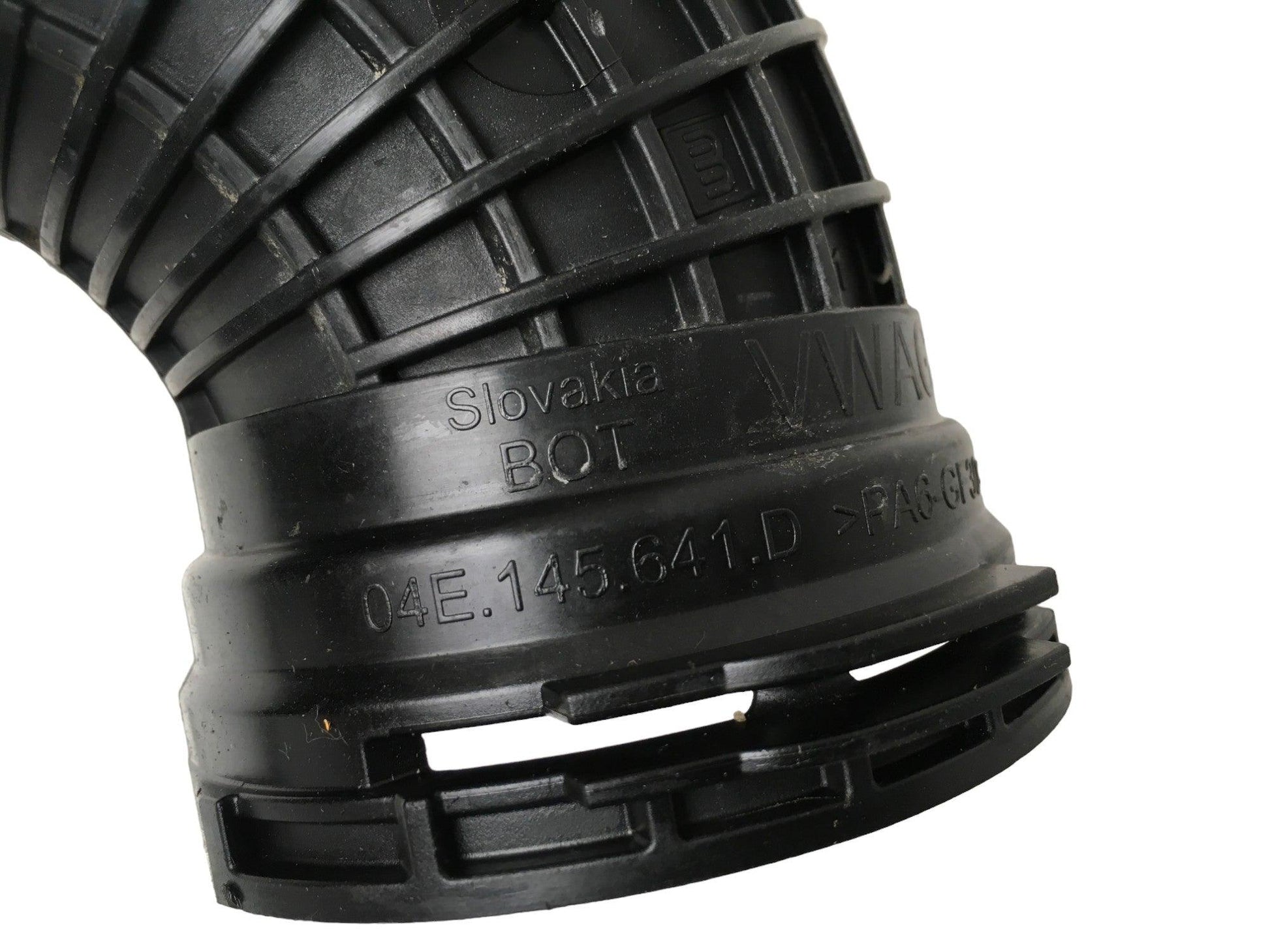 Tubo admision VW 04E145641D - 04E145641D