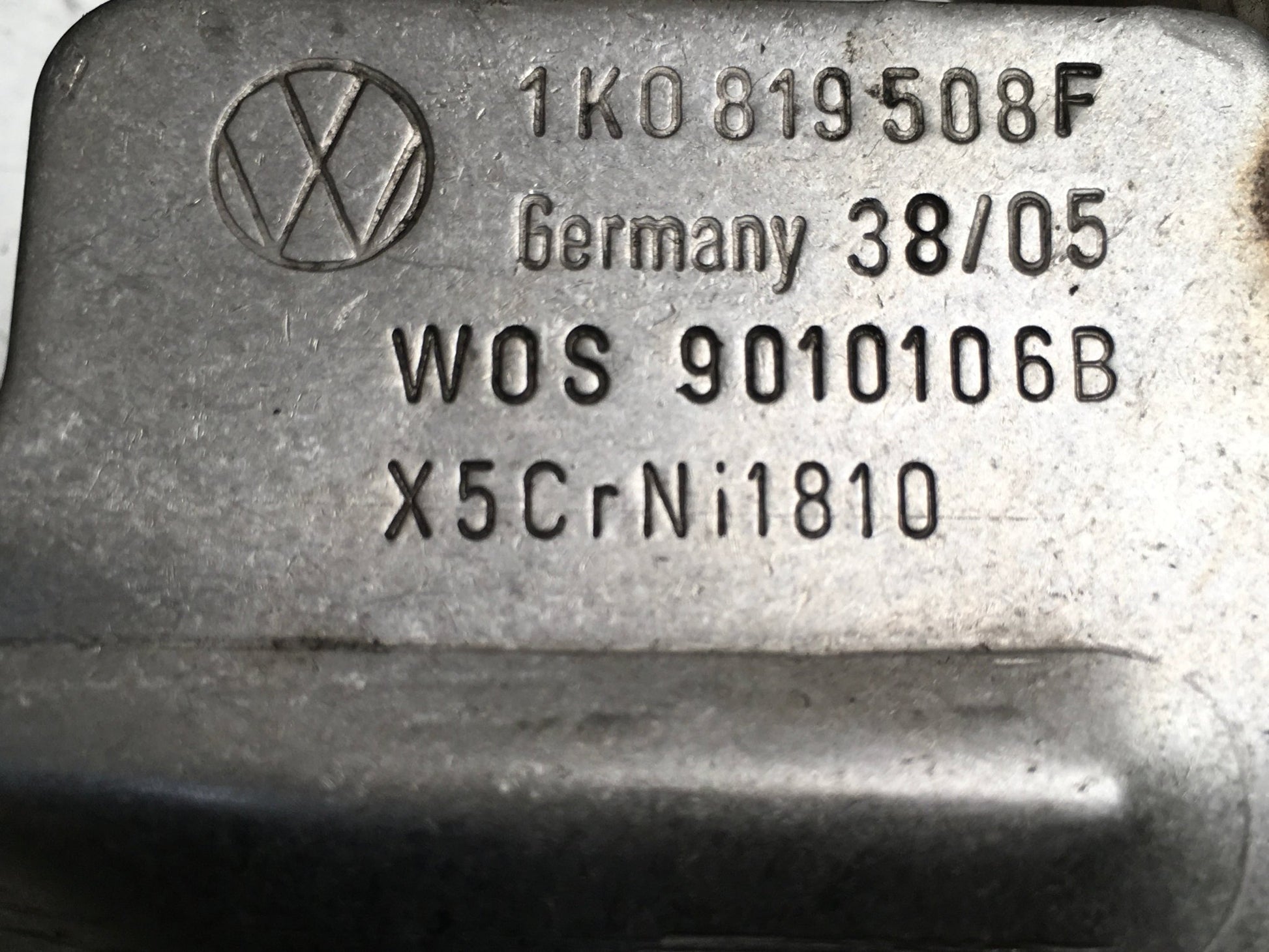 Tubo Escape VW Touran I 1T 2.0TDI - 1K0819508F