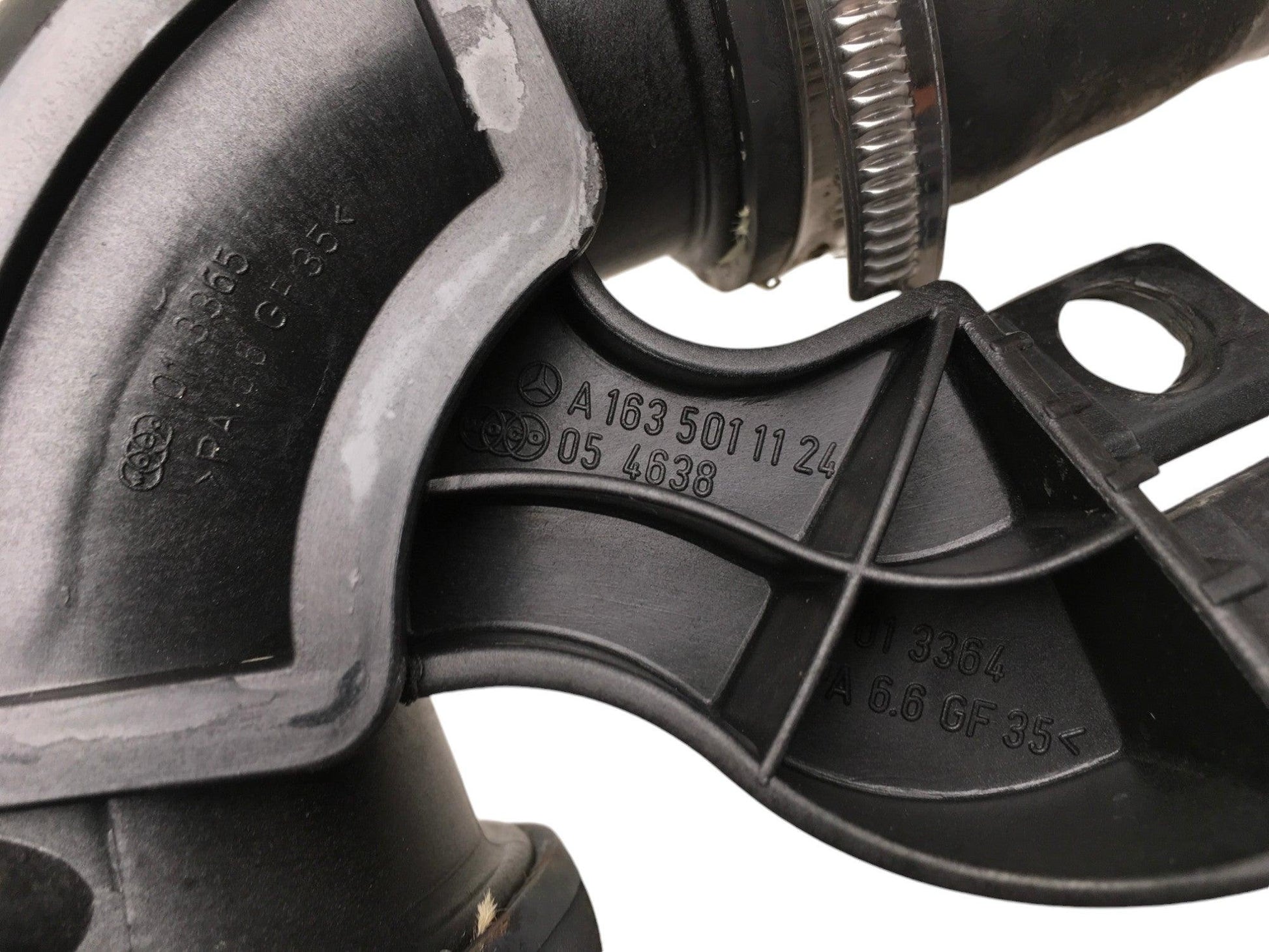 Tubo Intercooler Mercedes M W163 - A1635011124