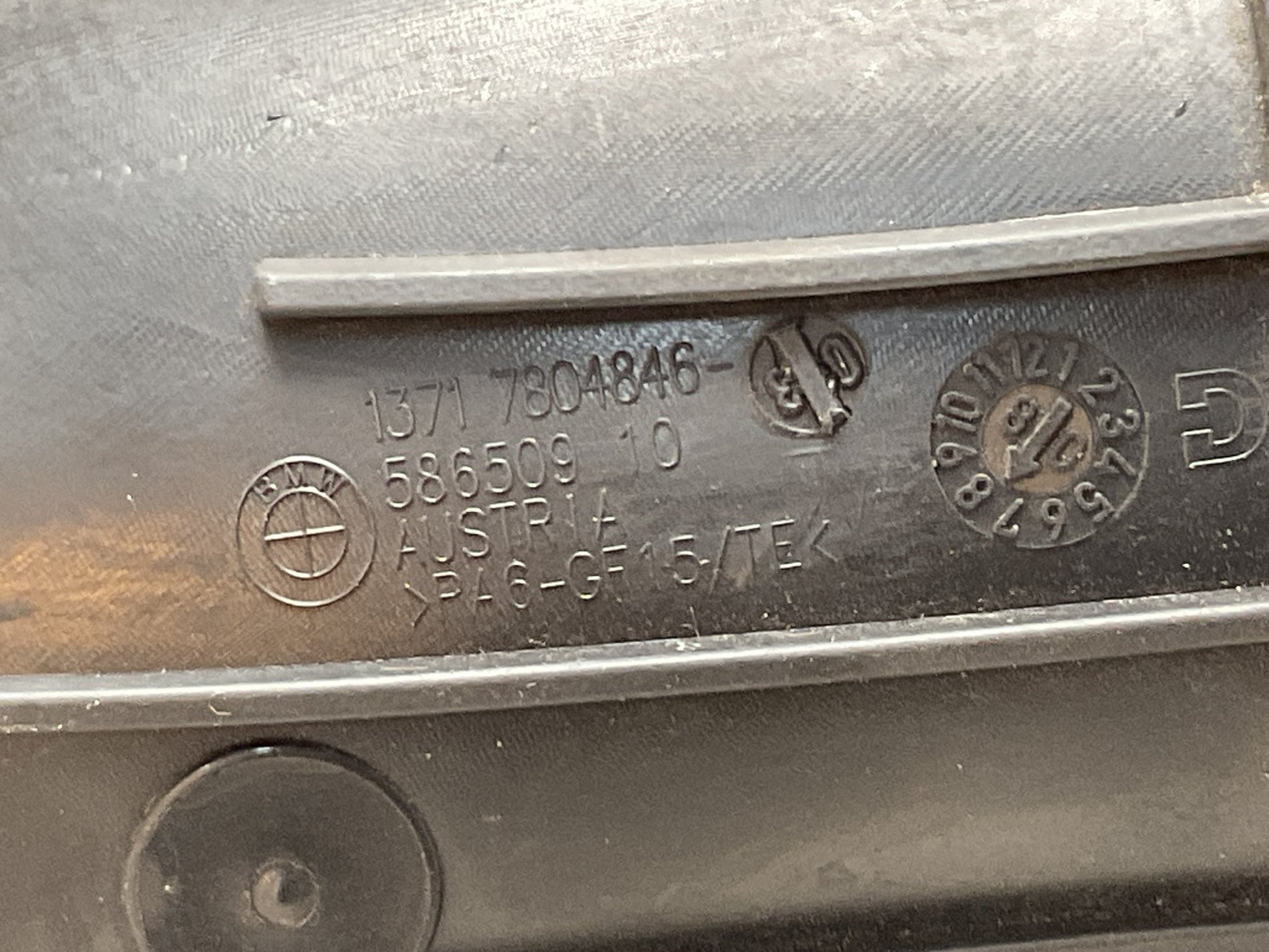 Tubo Turbocompresor BMW 1 3 04-13 - 13717804846