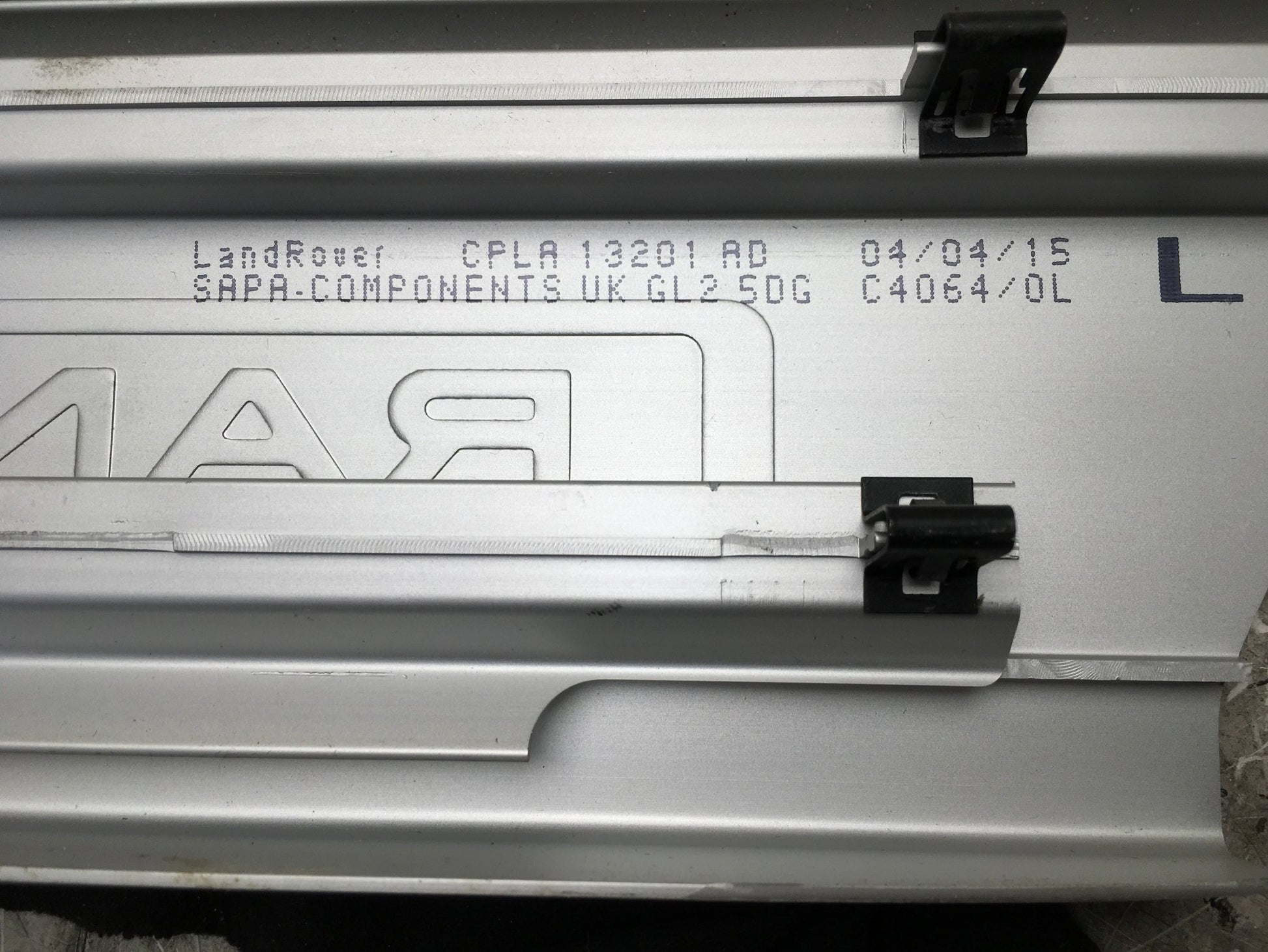 Umbral del izq Range Rover Sport L494 / L405 - CPLA13201AD