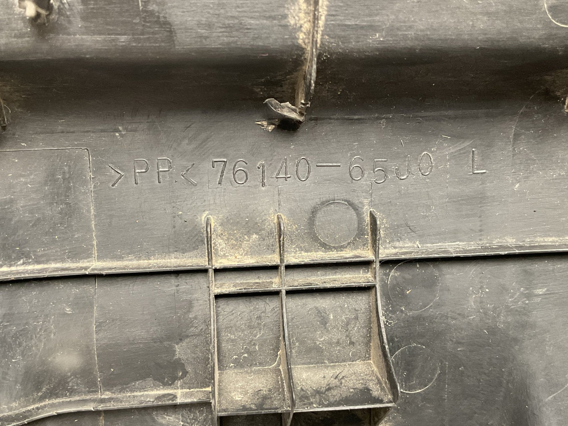 Umbral del izq Suzuki Grand Vitara 2006 - 2011 - 7614065J0