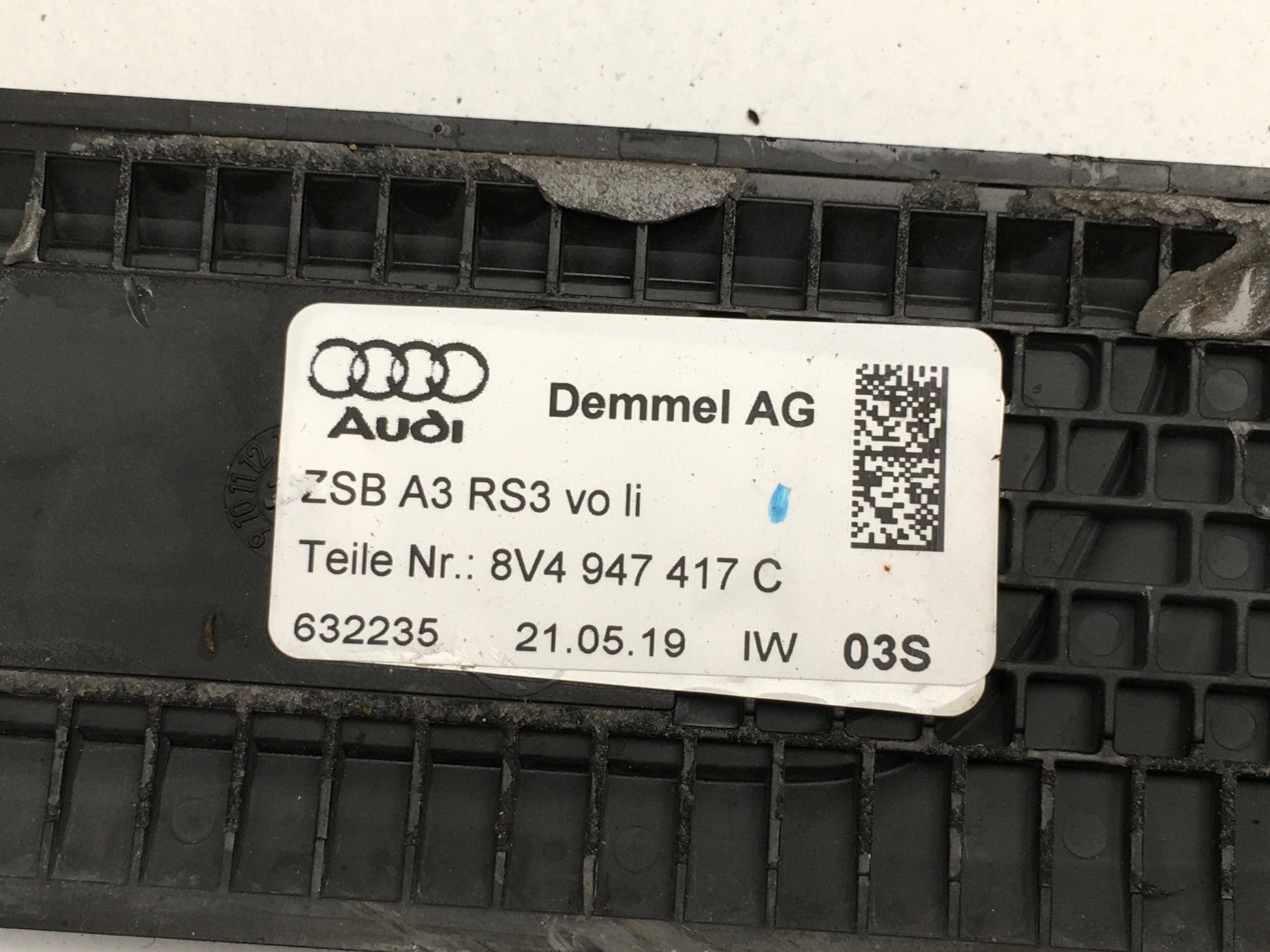 Umbral Puertas Audi RS3 8V - 8V4947417C