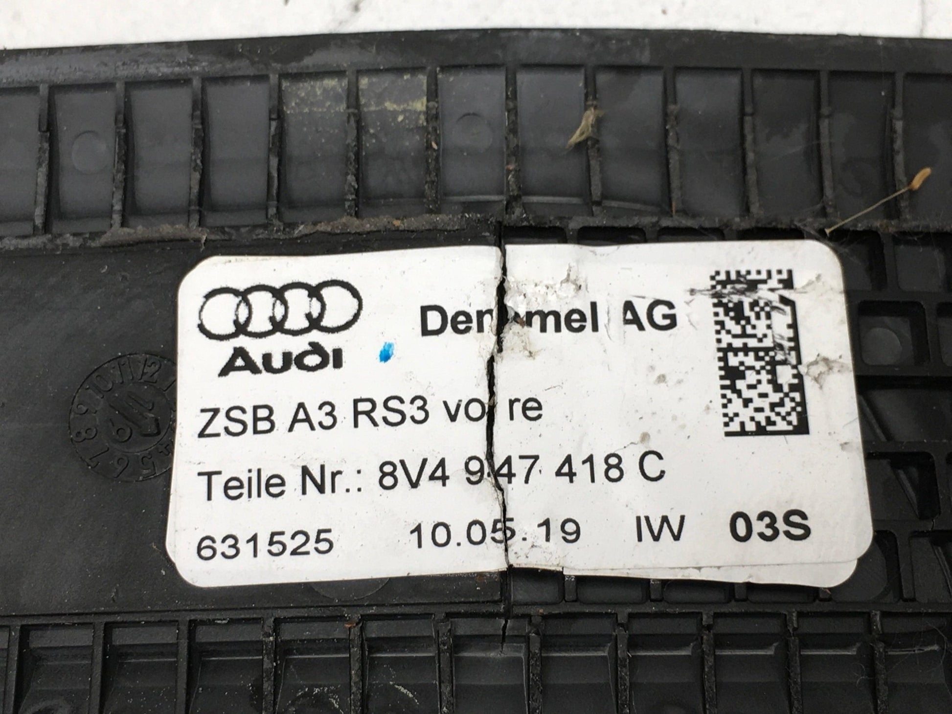 Umbral Puertas Audi RS3 8V - 8V4947417C