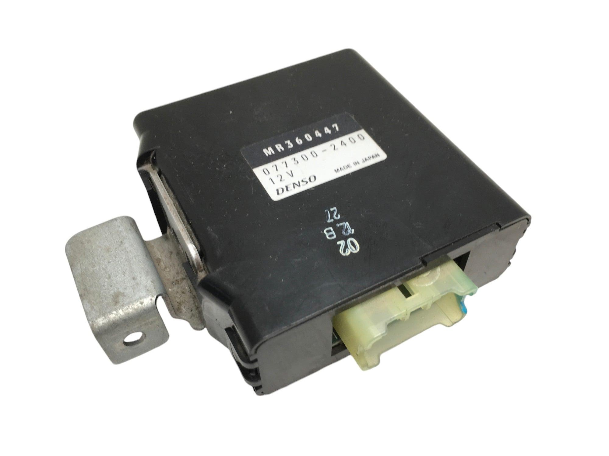 Unidad A/C Mitsubishi Pajero II - MR360447