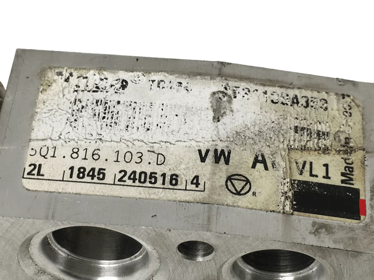 Valvula A/C VW 5Q1816103D