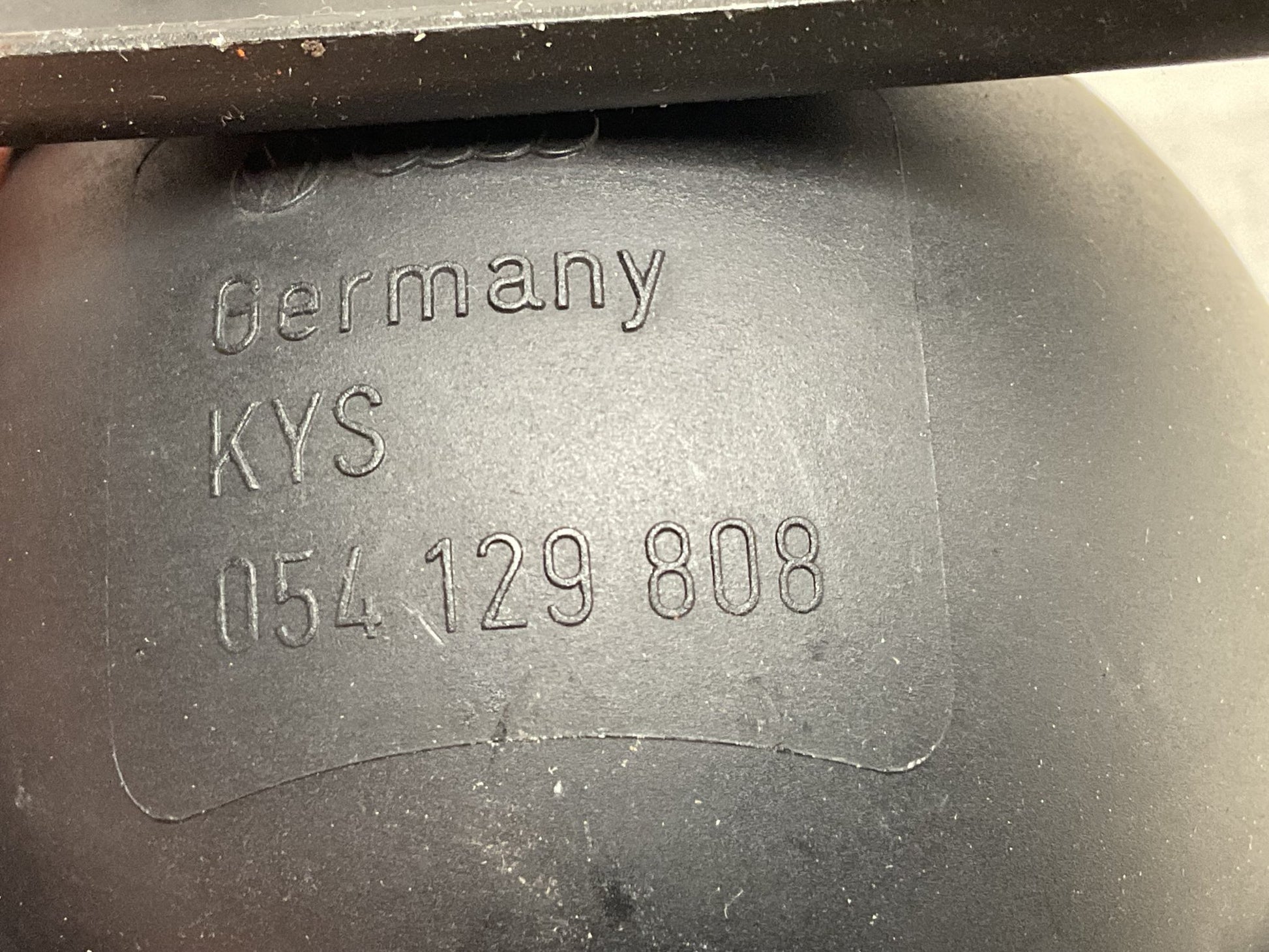 Valvula Aire Adicional VW 054129808 - 054129808 _