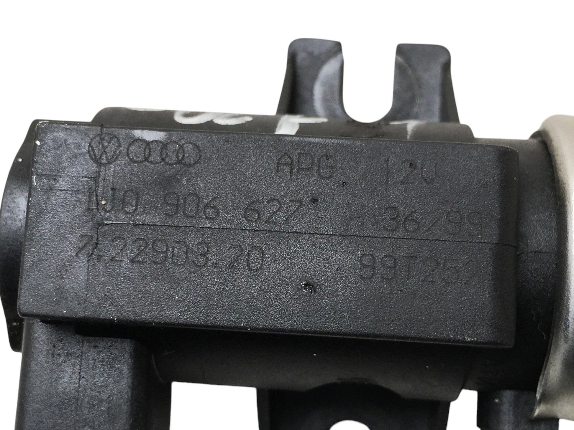 Valvula Solenoide VW 1J0906627 - 1J0906627 _