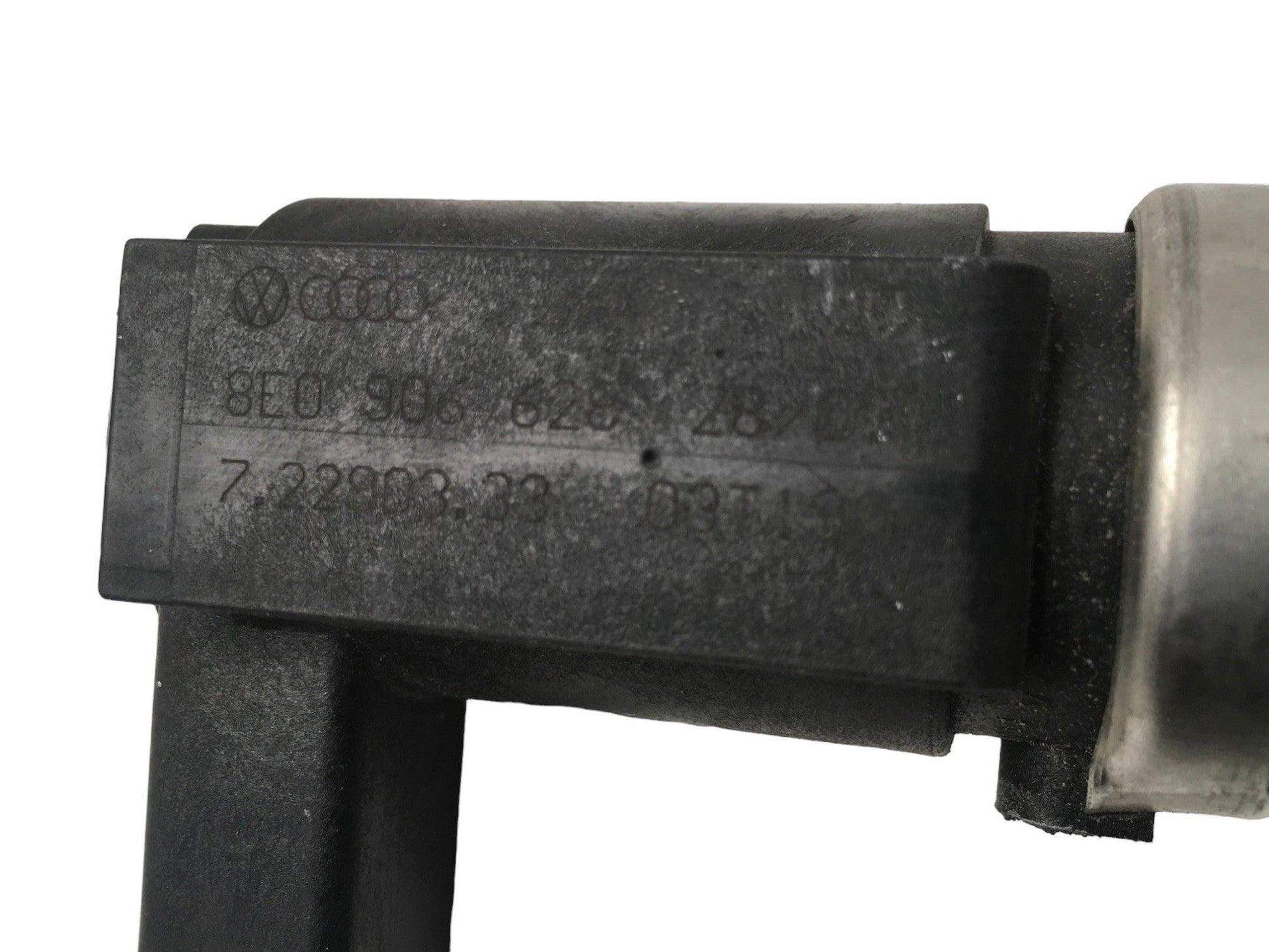 Valvula Vacio Audi 8E0906628 - 8E0906628_