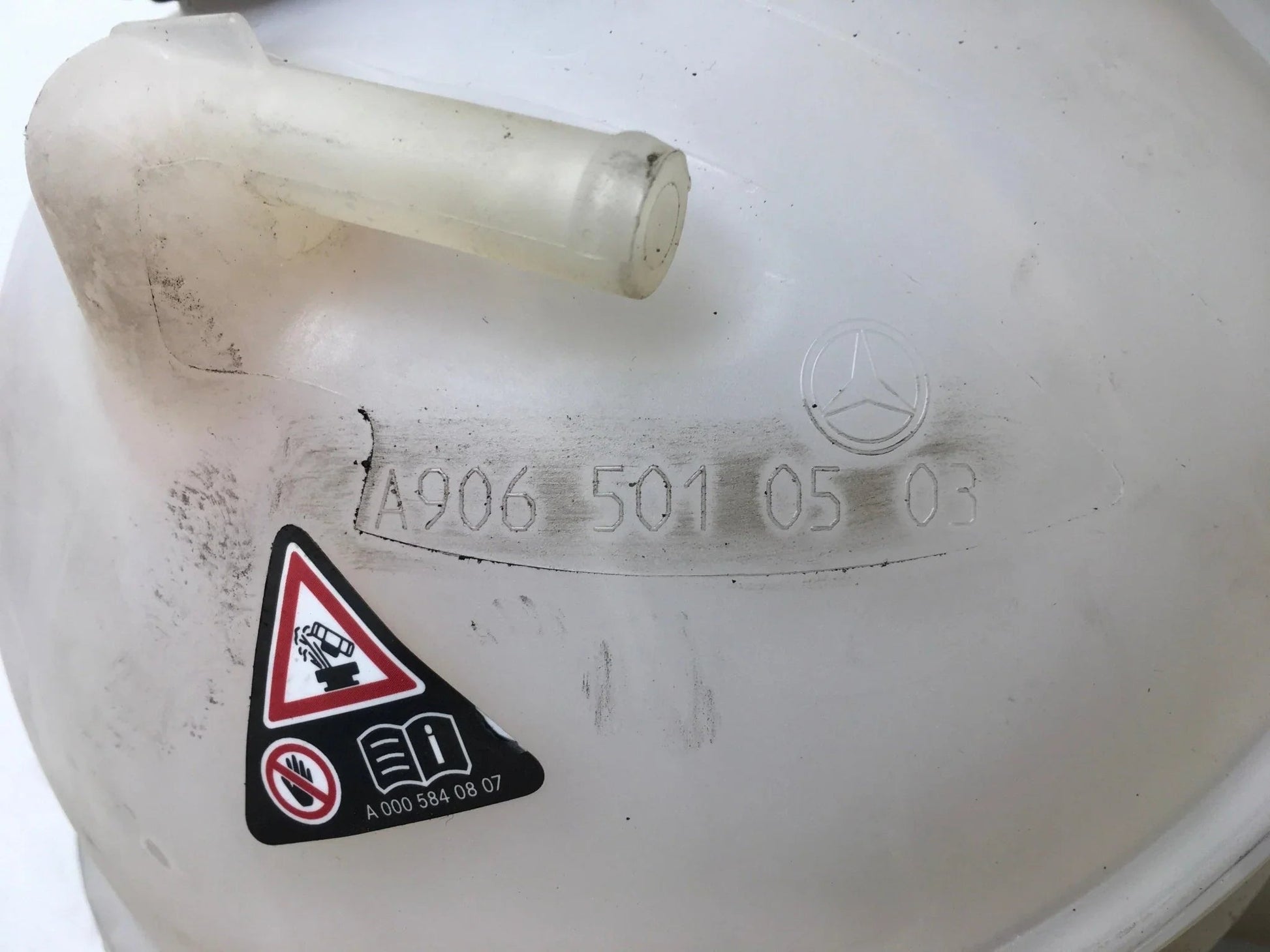 Vaso expansion Mercedes W906/ VW Crafter 1